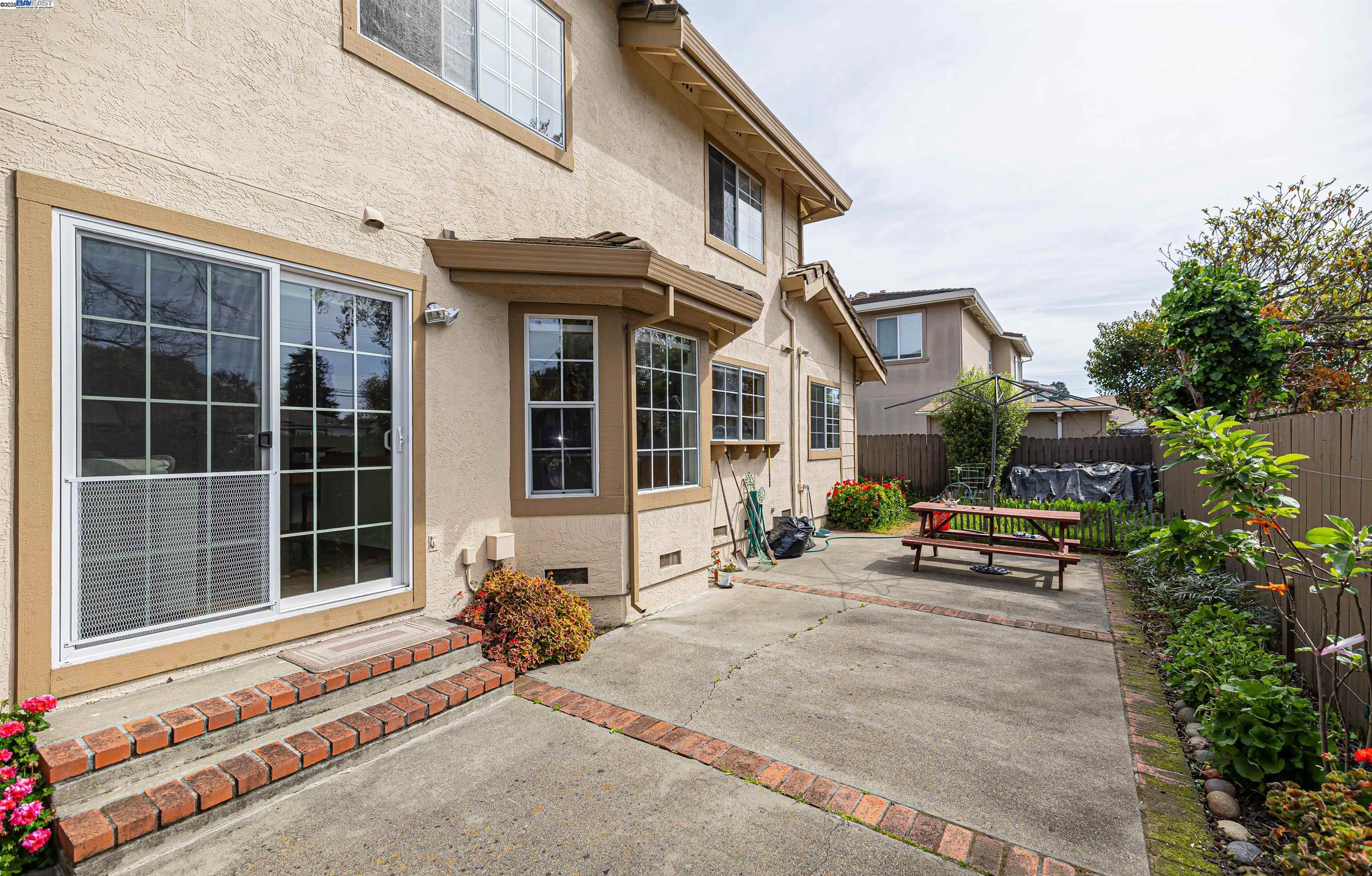 Detail Gallery Image 30 of 30 For 3629 Corte Rubiolo, Castro Valley,  CA 94546 - 4 Beds | 3 Baths