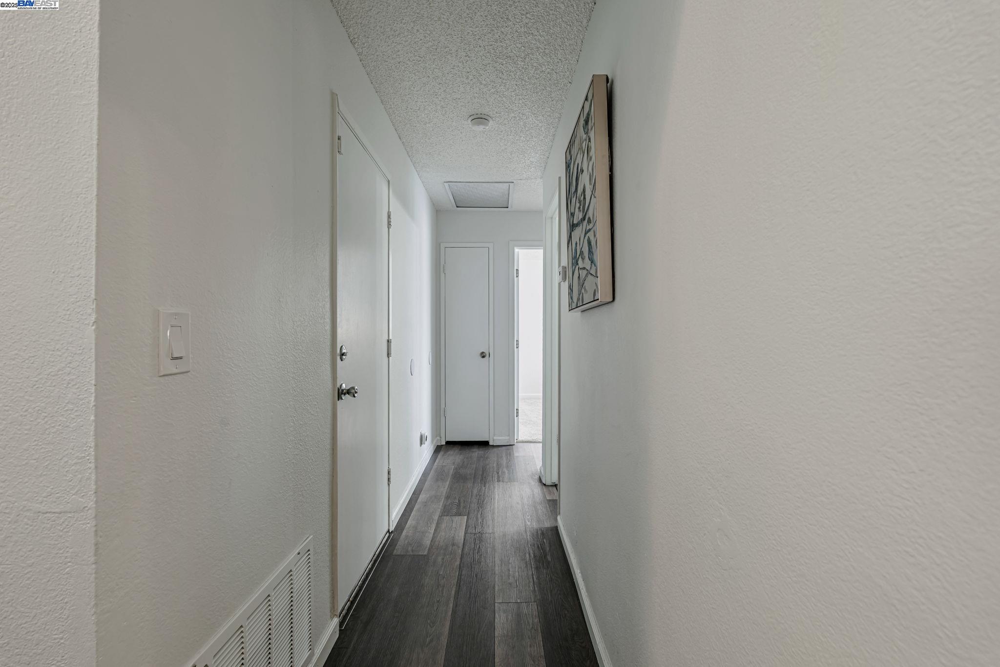 Detail Gallery Image 18 of 34 For 755 Joranollo Dr, Tracy,  CA 95376 - 2 Beds | 2 Baths