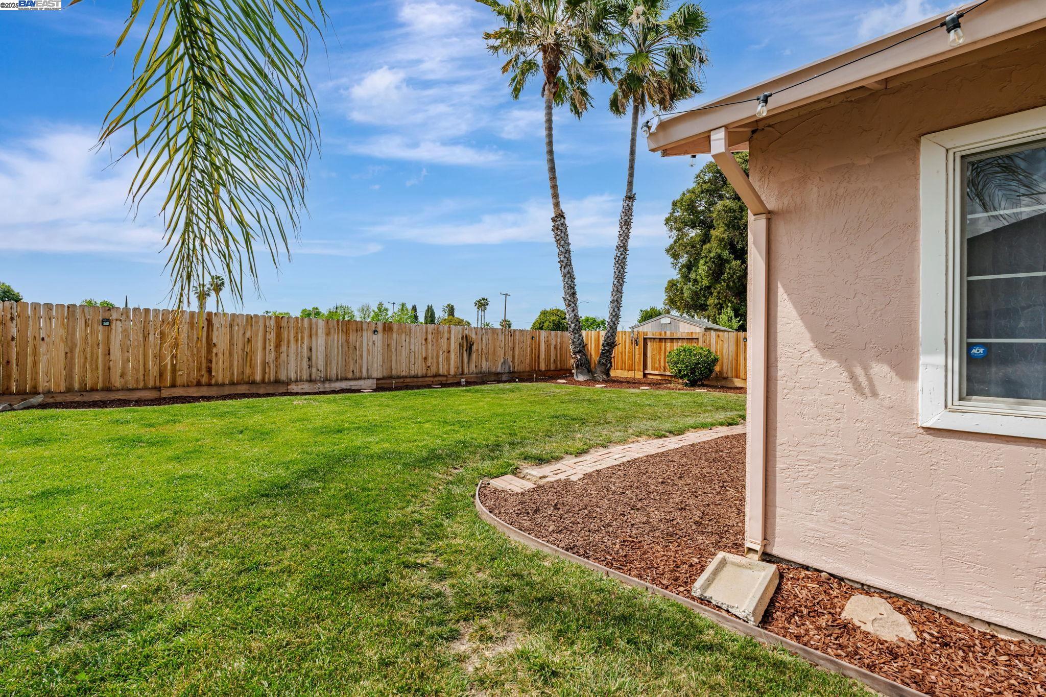 Detail Gallery Image 30 of 34 For 755 Joranollo Dr, Tracy,  CA 95376 - 2 Beds | 2 Baths