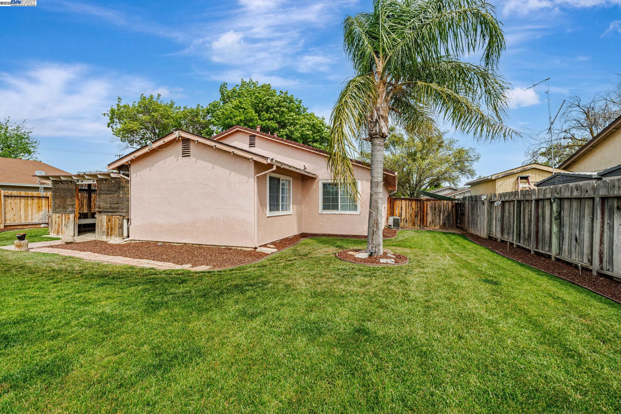 Detail Gallery Image 31 of 34 For 755 Joranollo Dr, Tracy,  CA 95376 - 2 Beds | 2 Baths