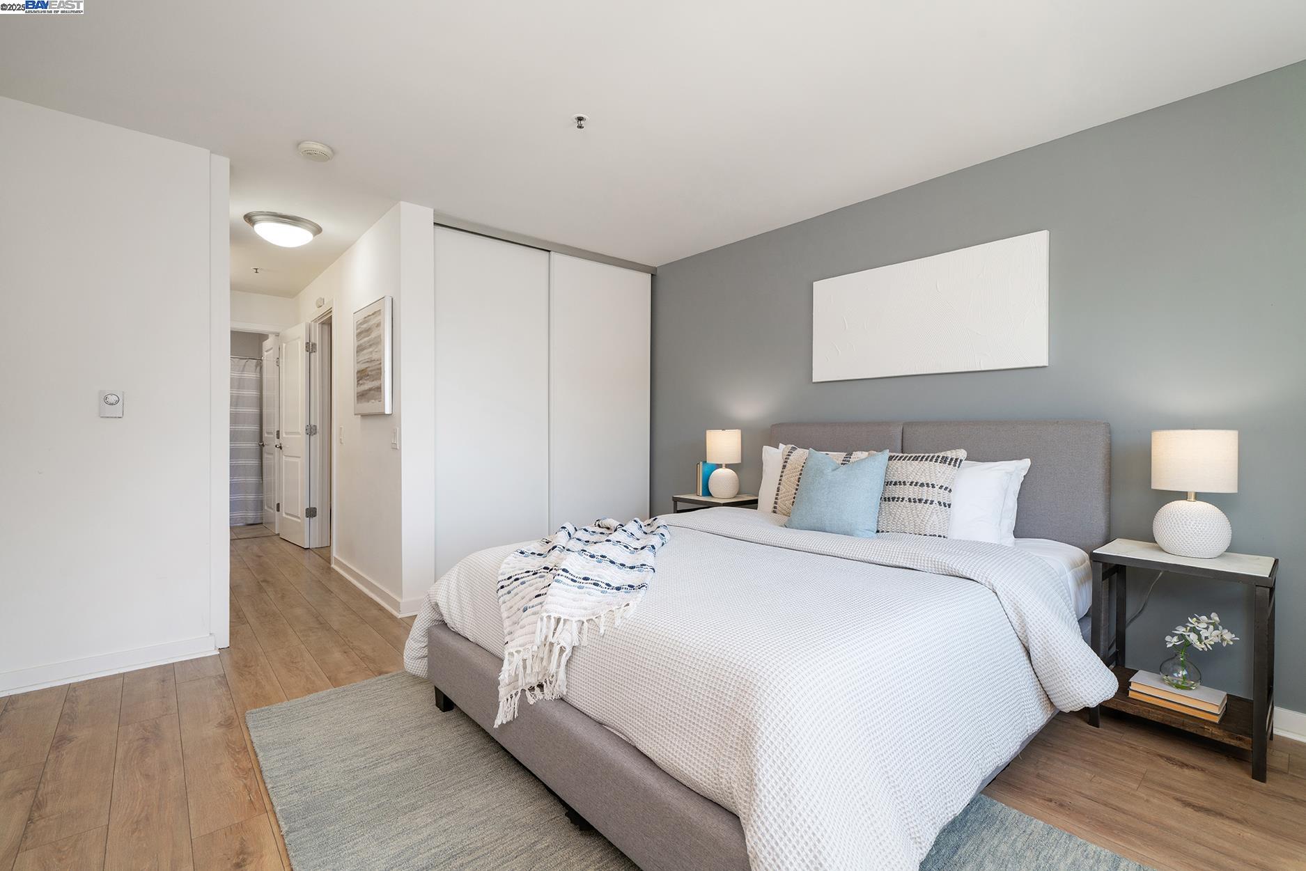 Detail Gallery Image 13 of 40 For 6400 Christie Ave #4319,  Emeryville,  CA 94608 - 1 Beds | 1 Baths