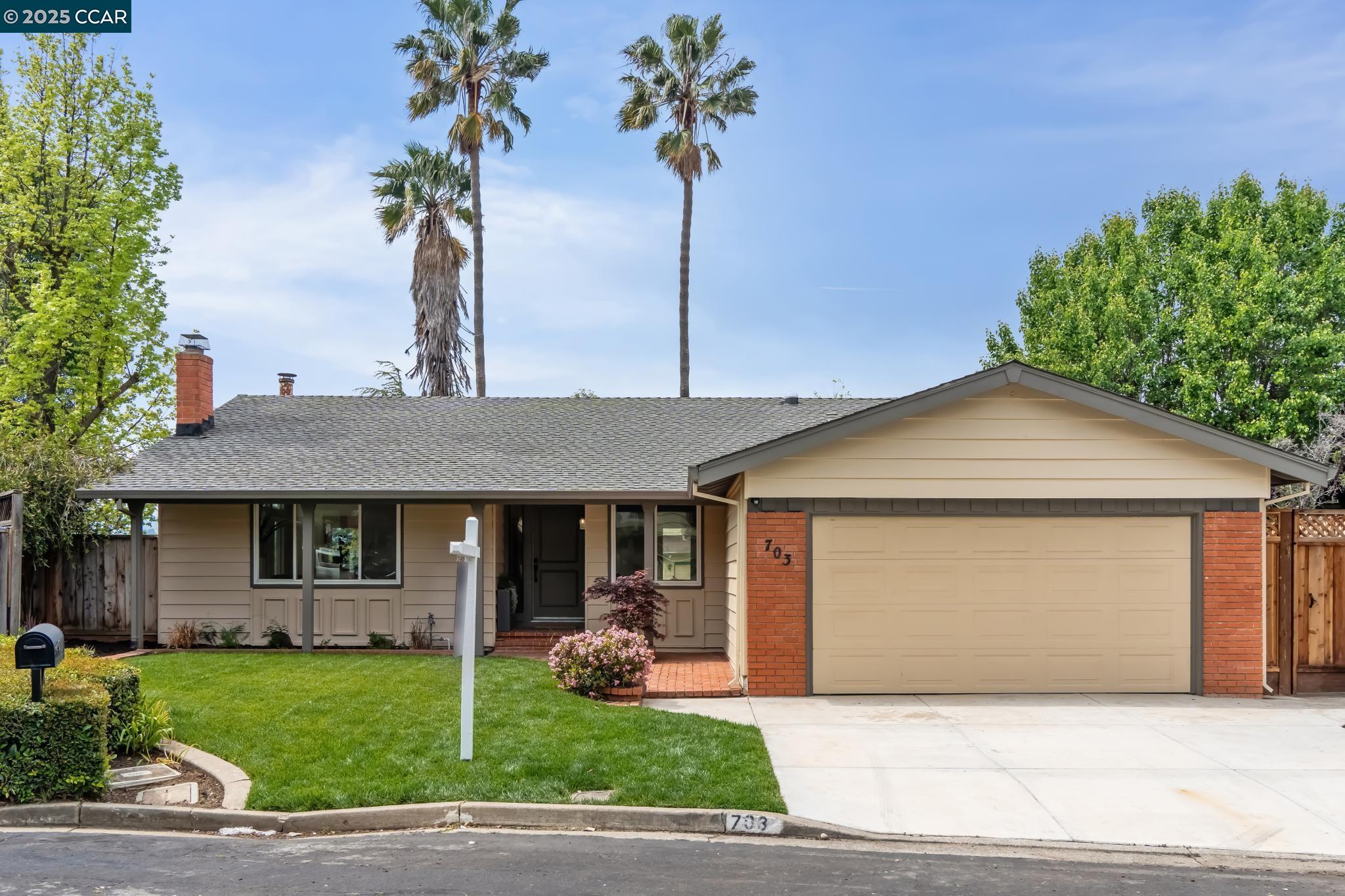 Detail Gallery Image 1 of 1 For 703 Windmill Ct, Concord,  CA 94518 - 4 Beds | 3 Baths