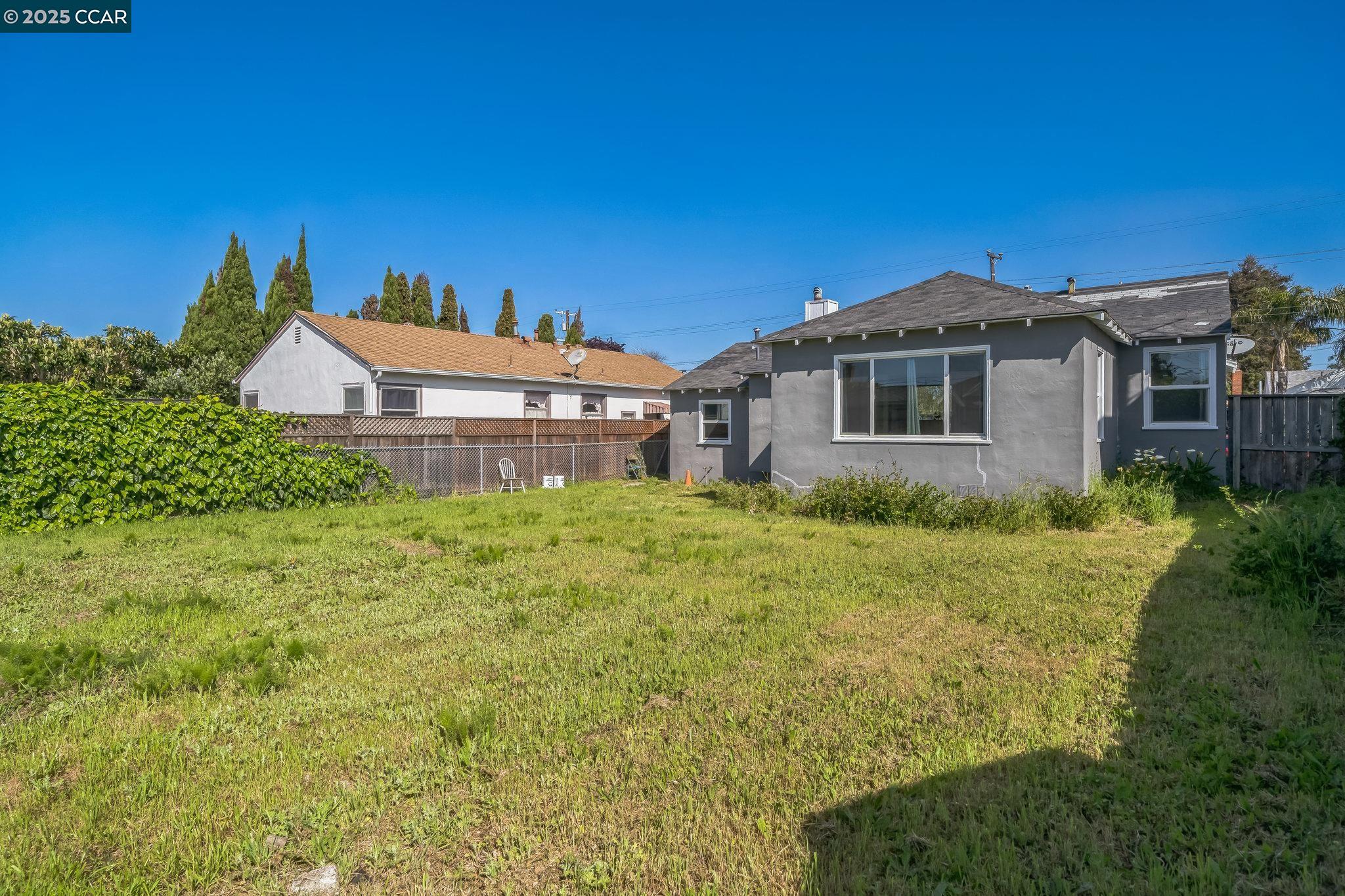Detail Gallery Image 22 of 22 For 2726 Lowell Ave, Richmond,  CA 94804 - 3 Beds | 1 Baths