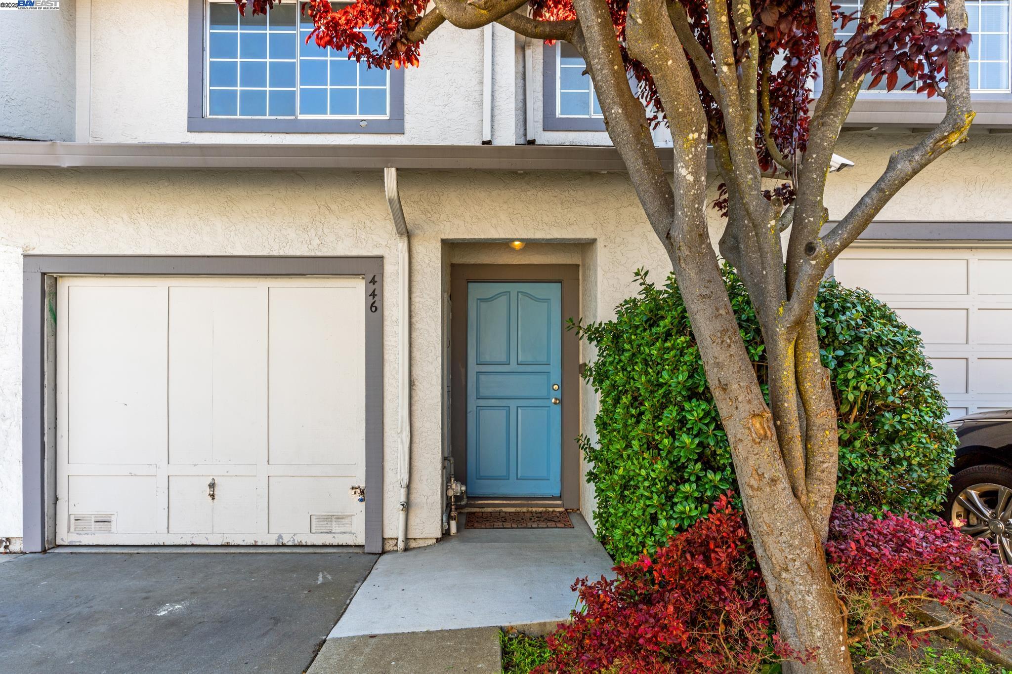 Detail Gallery Image 3 of 41 For 446 Bayview Cir, San Francisco,  CA 94124 - 3 Beds | 2/1 Baths
