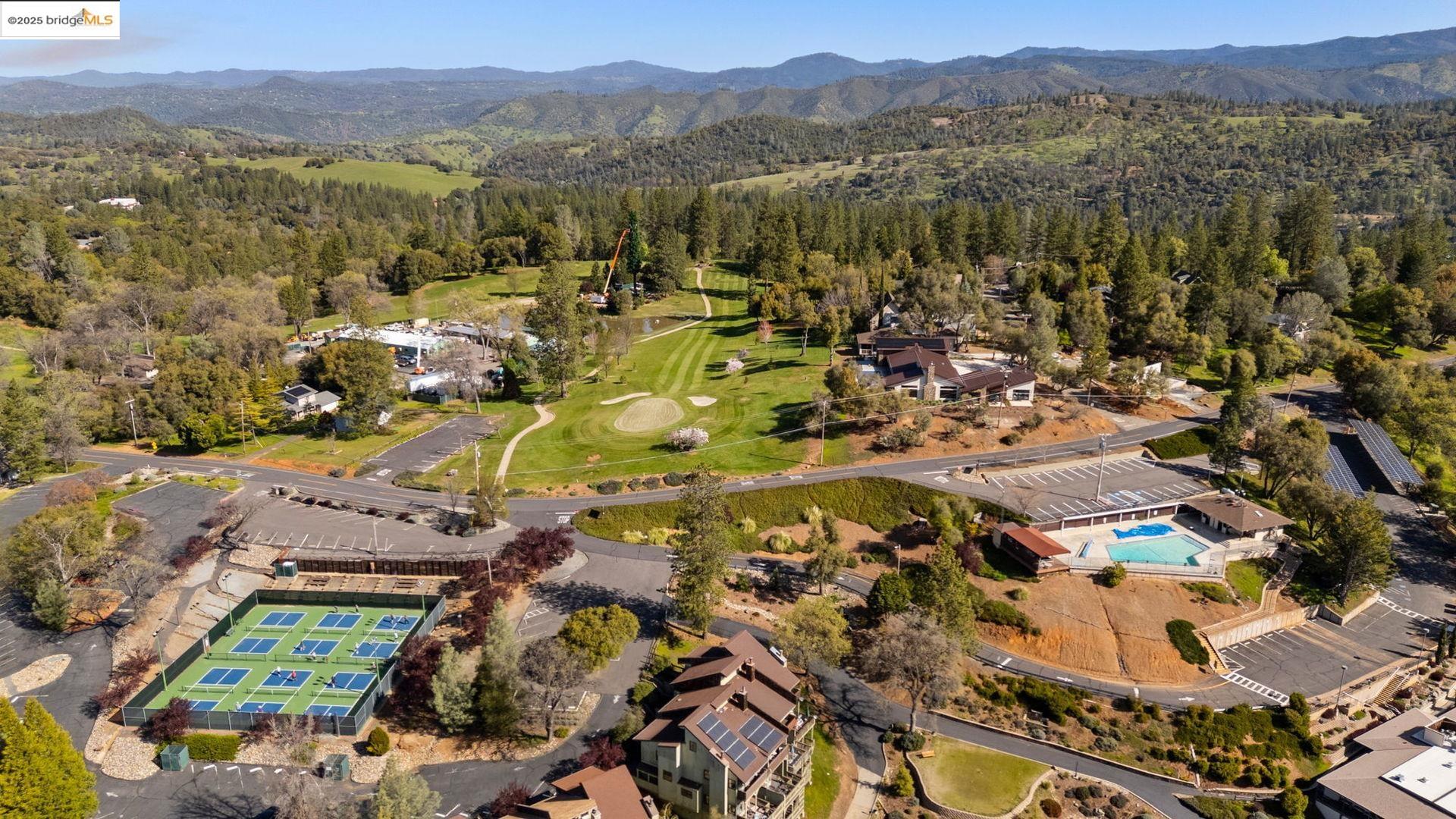 Detail Gallery Image 19 of 41 For 12552 Tannahill, Groveland,  CA 95321 - 3 Beds | 2/1 Baths