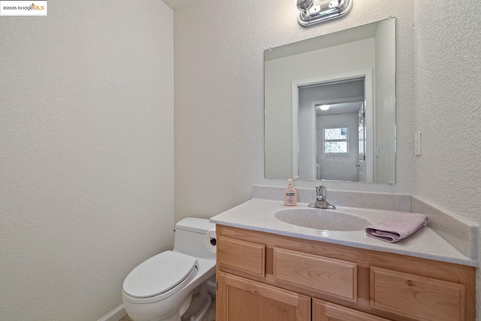 Detail Gallery Image 38 of 41 For 12552 Tannahill, Groveland,  CA 95321 - 3 Beds | 2/1 Baths