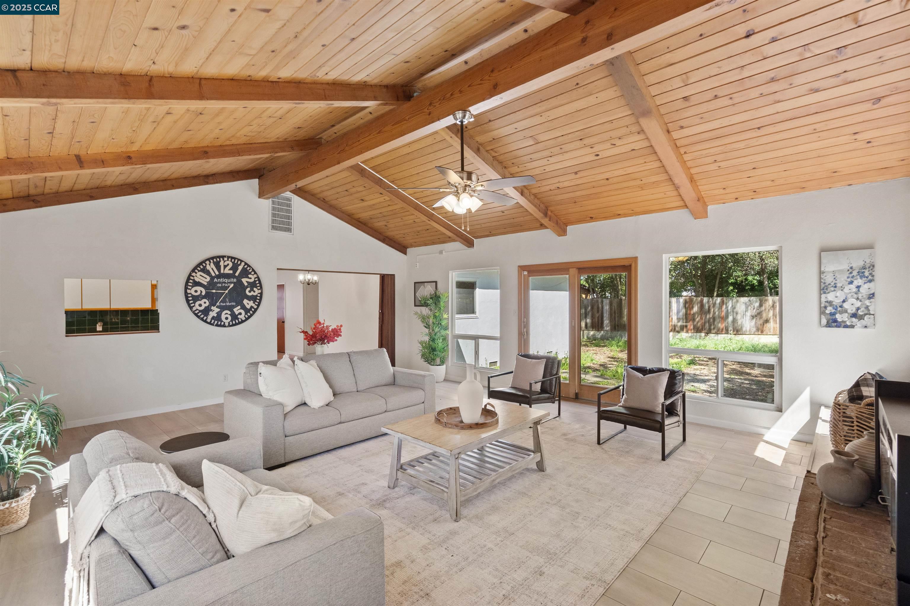 Detail Gallery Image 7 of 25 For 1830 William Way, Concord,  CA 94520 - 4 Beds | 2 Baths