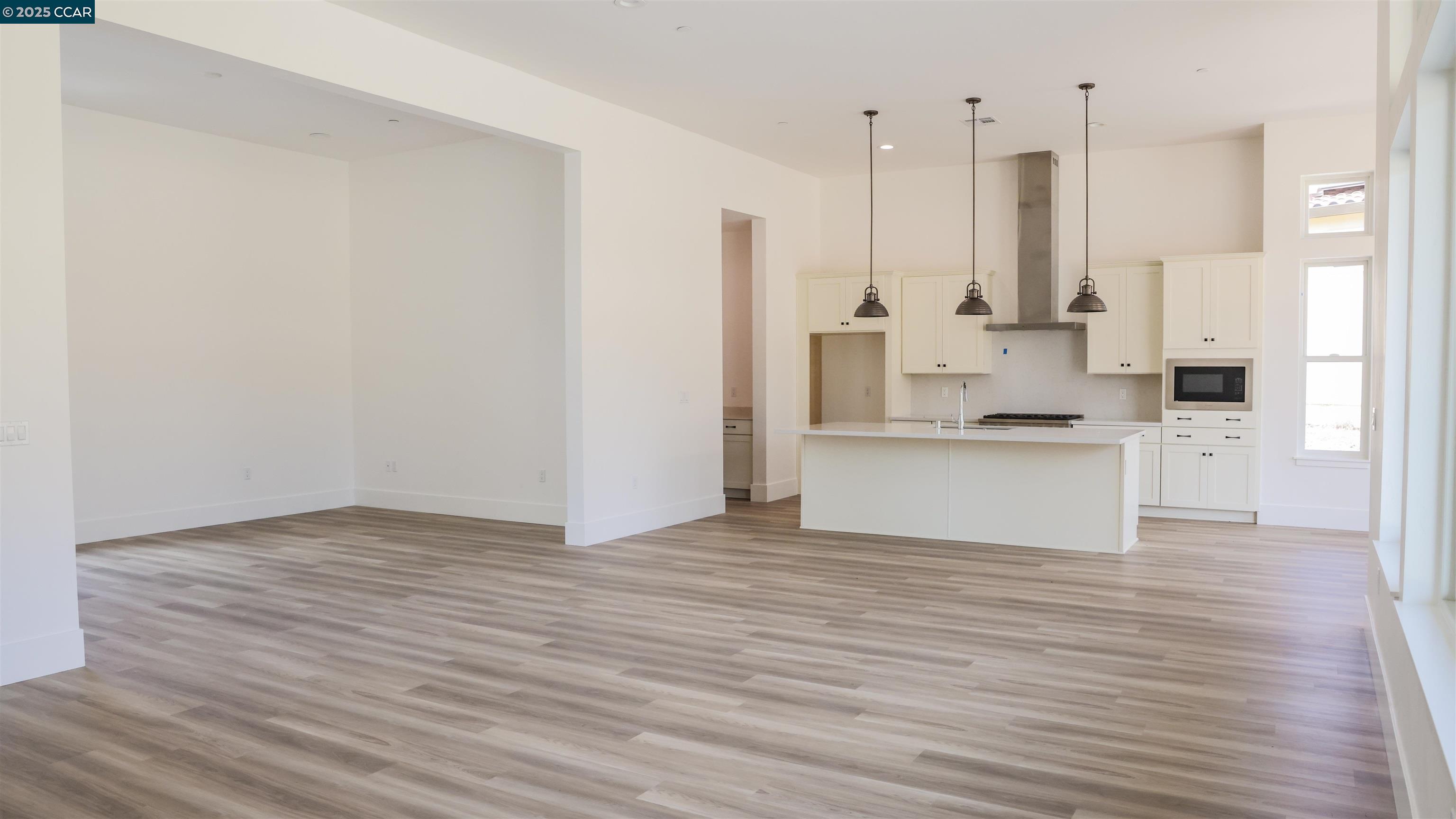 Detail Gallery Image 4 of 16 For 357 Quail Creek Dr, Copperopolis,  CA 95228 - 2 Beds | 2/1 Baths