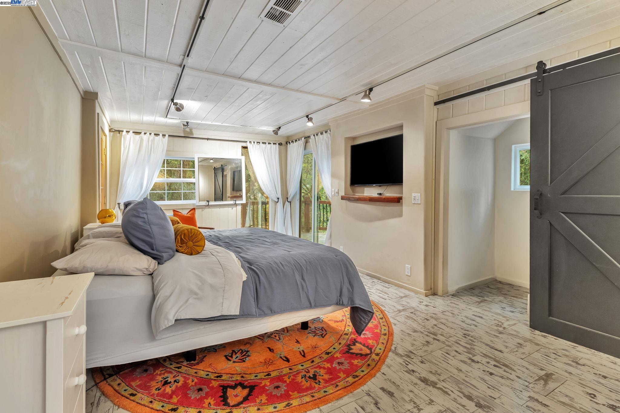 Detail Gallery Image 24 of 42 For 17835 Highway 9, Boulder Creek,  CA 95006 - 3 Beds | 2 Baths