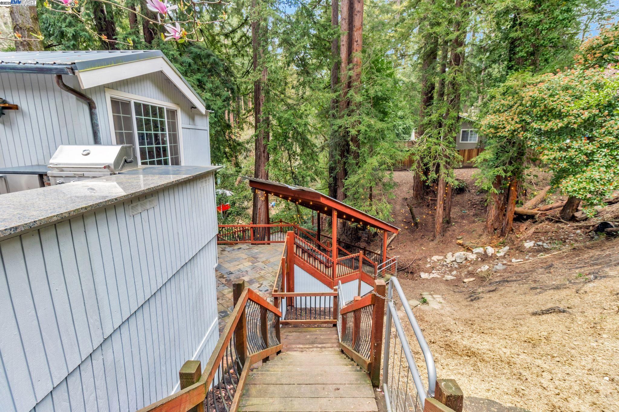 Detail Gallery Image 28 of 42 For 17835 Highway 9, Boulder Creek,  CA 95006 - 3 Beds | 2 Baths