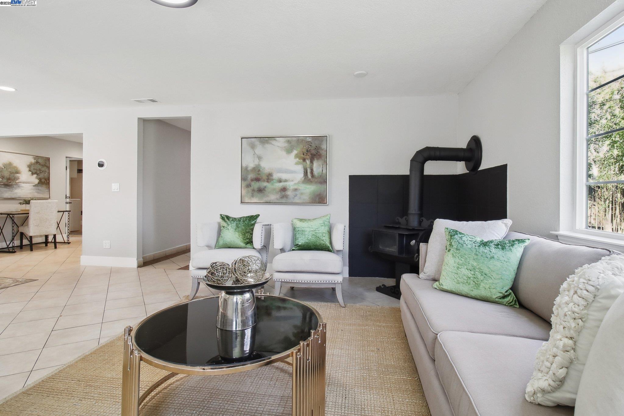 Detail Gallery Image 14 of 50 For 2714 Ophelia Ct, San Jose,  CA 95122 - 7 Beds | 3/1 Baths