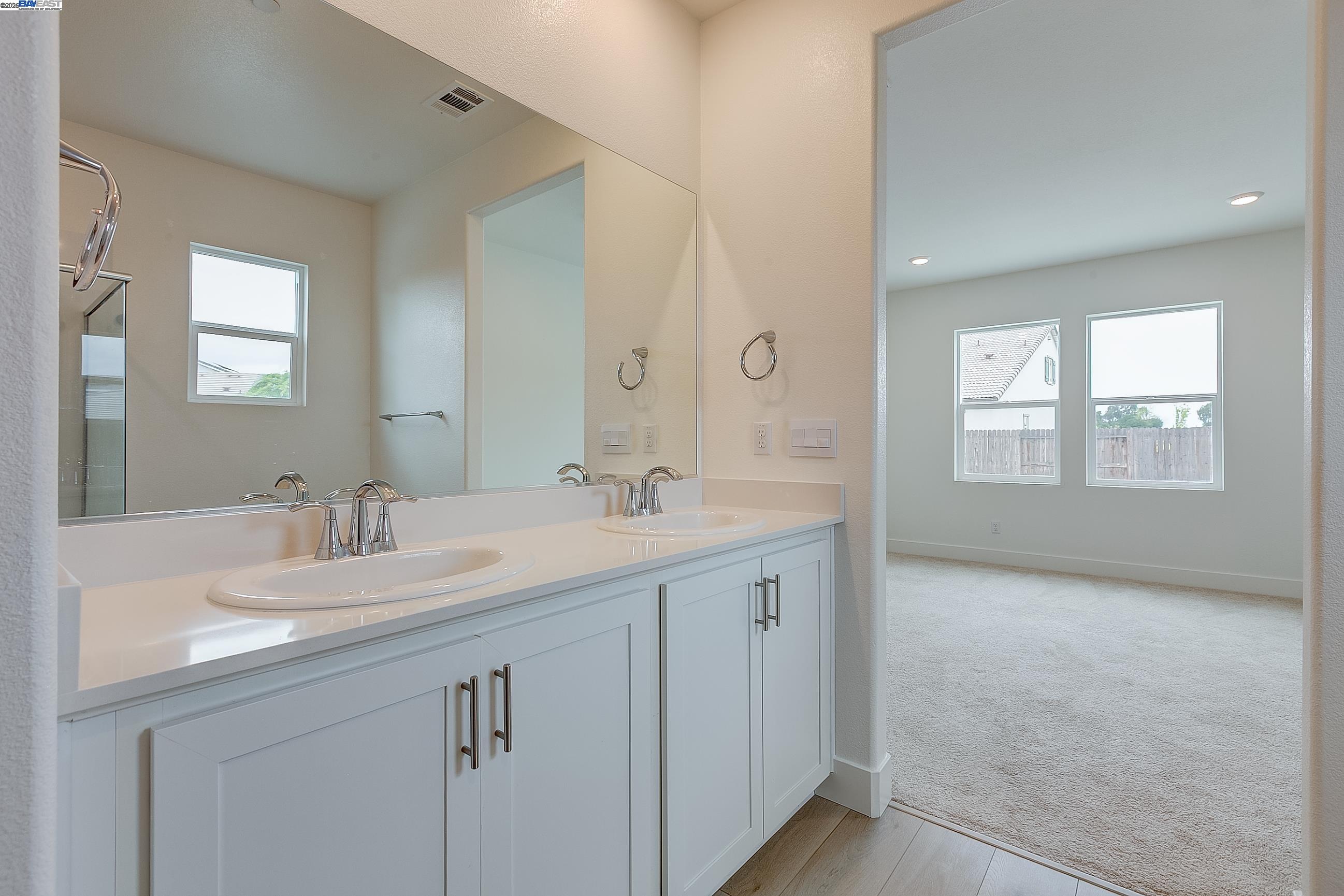 Detail Gallery Image 21 of 60 For 1227 Richardson Rd, Lathrop,  CA 95330-7600 - 5 Beds | 3 Baths