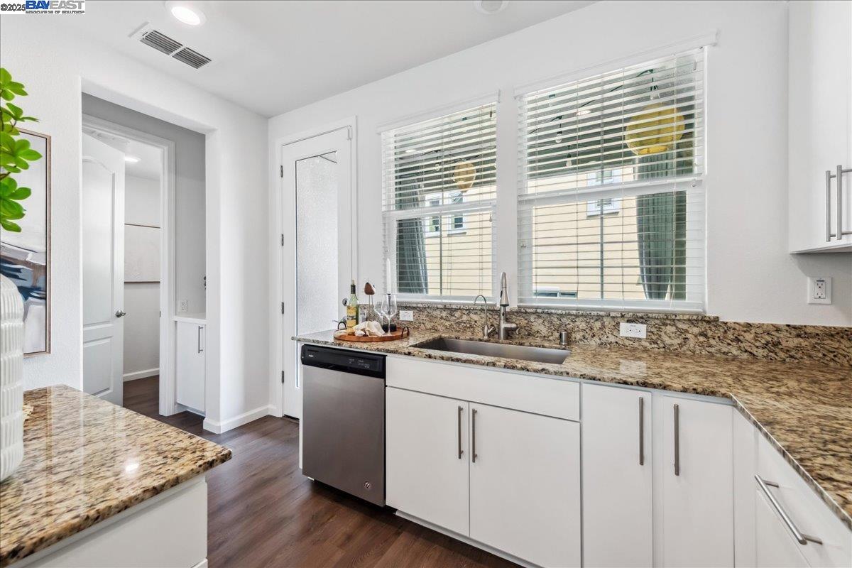 Photo #9: 41093525 Listing: Photo #9