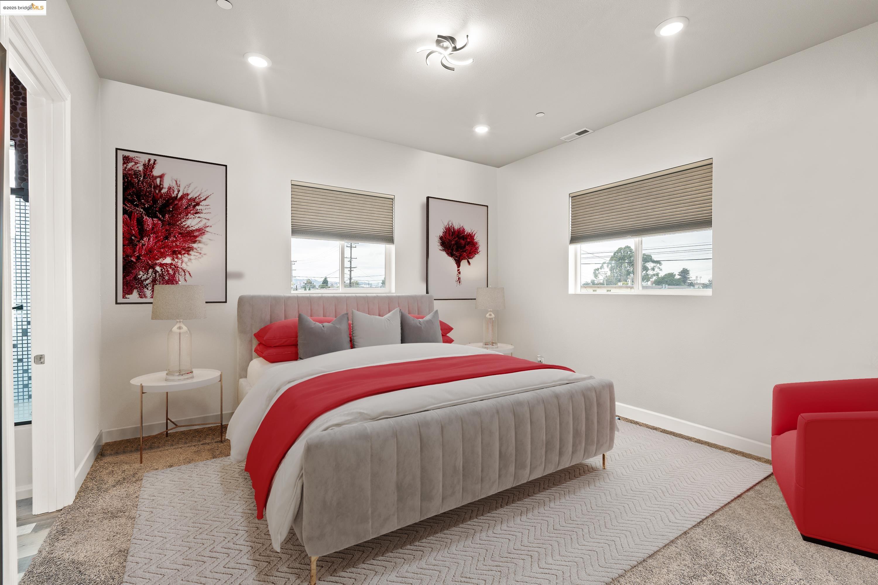 Detail Gallery Image 10 of 23 For 3136 Florida Ave, Richmond,  CA 94804 - 4 Beds | 2/1 Baths