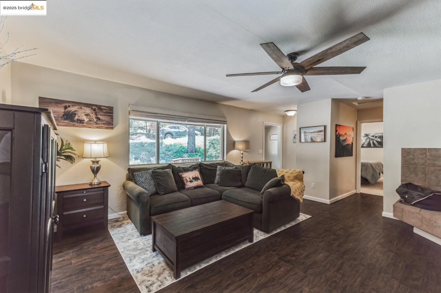 Detail Gallery Image 5 of 16 For 1254 Ponderosa Way 1, Arnold,  CA 95223 - 3 Beds | 1/1 Baths