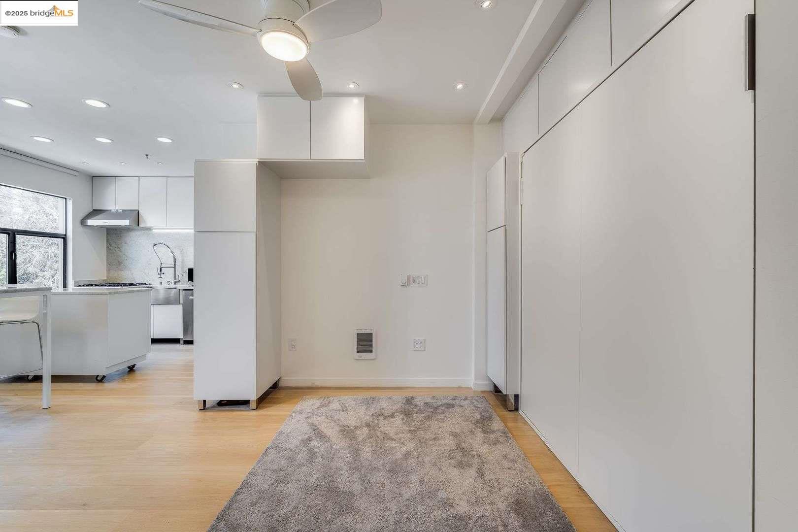 Detail Gallery Image 13 of 25 For 1849 Shattuck Ave #201,  Berkeley,  CA 94709 - 1 Beds | 1 Baths