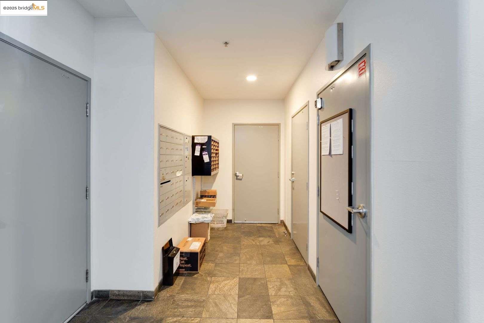 Detail Gallery Image 22 of 25 For 1849 Shattuck Ave #201,  Berkeley,  CA 94709 - 1 Beds | 1 Baths