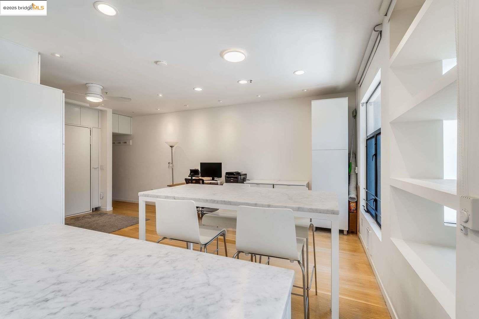 Detail Gallery Image 8 of 25 For 1849 Shattuck Ave #201,  Berkeley,  CA 94709 - 1 Beds | 1 Baths