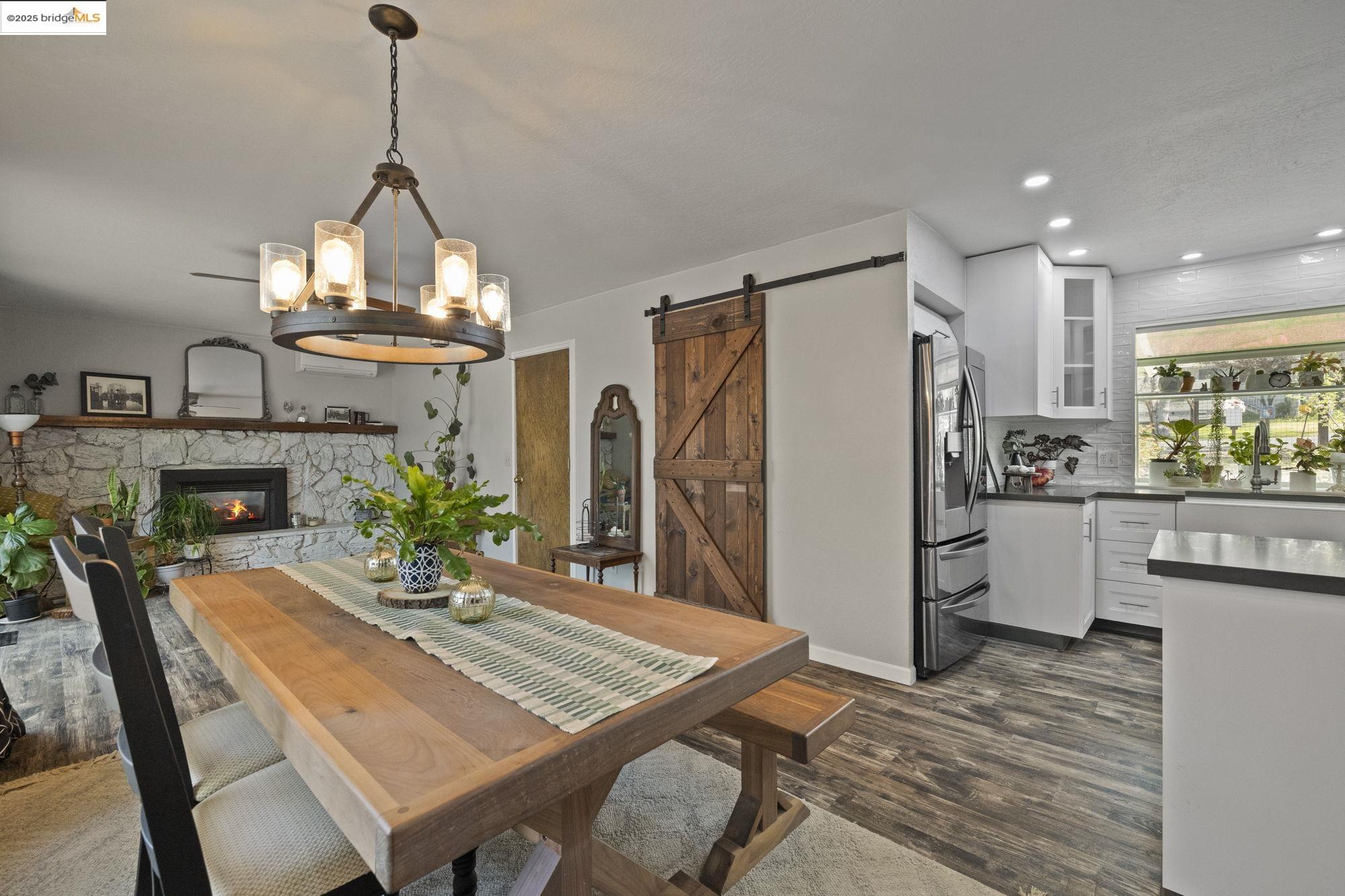 Detail Gallery Image 12 of 28 For 20780 Willow Springs Dr, Soulsbyville,  CA 95372 - 4 Beds | 2 Baths