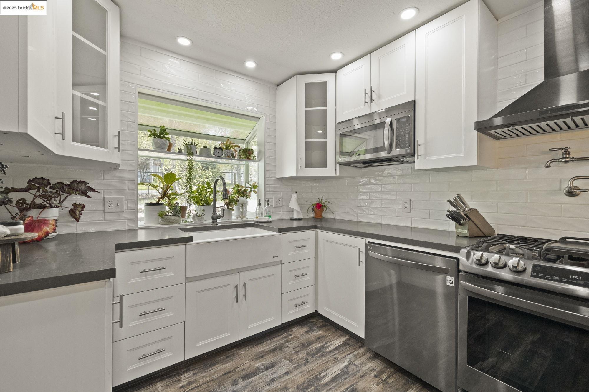 Detail Gallery Image 7 of 28 For 20780 Willow Springs Dr, Soulsbyville,  CA 95372 - 4 Beds | 2 Baths