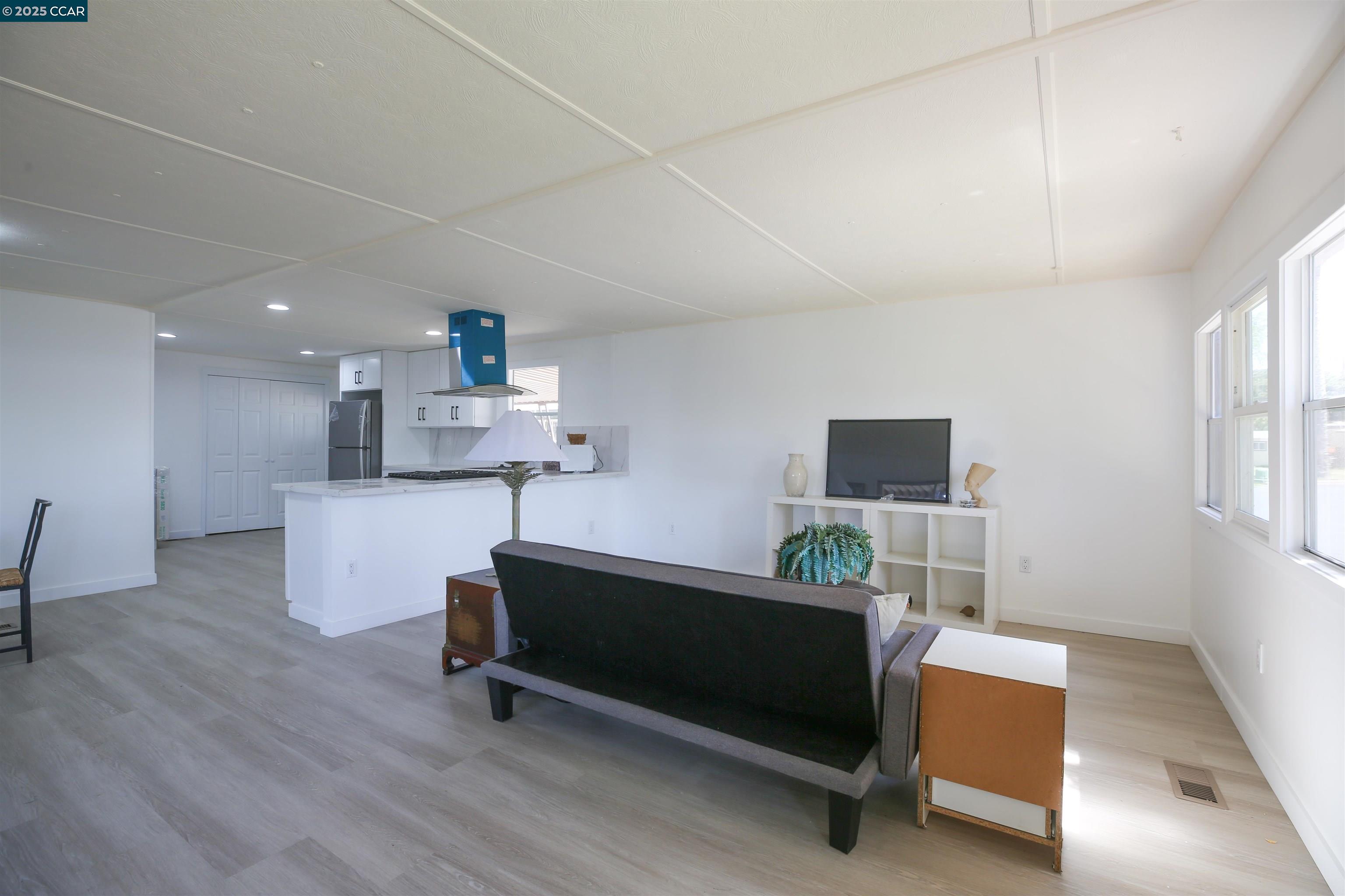 Detail Gallery Image 5 of 32 For 3505 Gateway Rd 12e,  Bethel Island,  CA 94511 - 2 Beds | 2 Baths