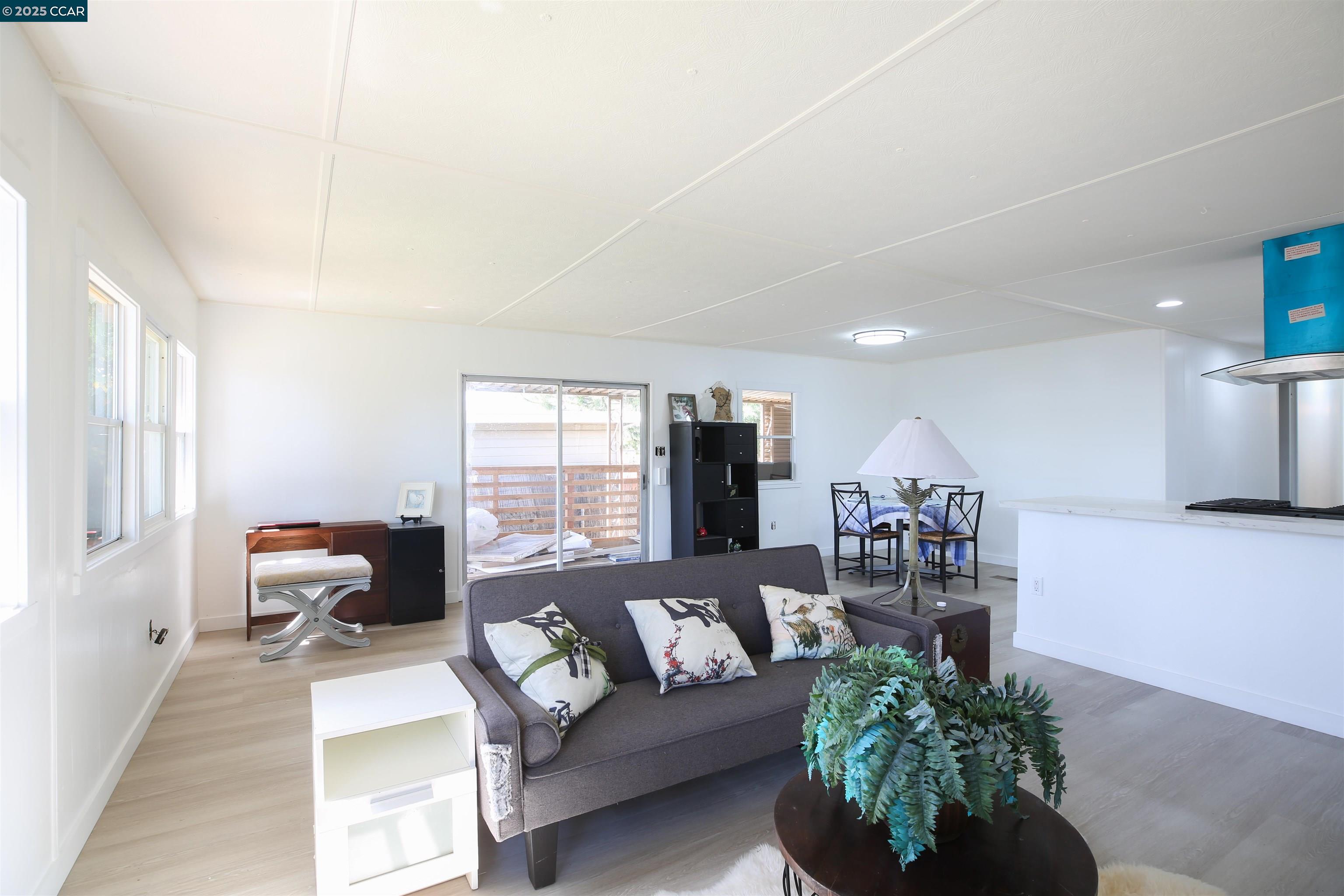 Detail Gallery Image 6 of 32 For 3505 Gateway Rd 12e,  Bethel Island,  CA 94511 - 2 Beds | 2 Baths