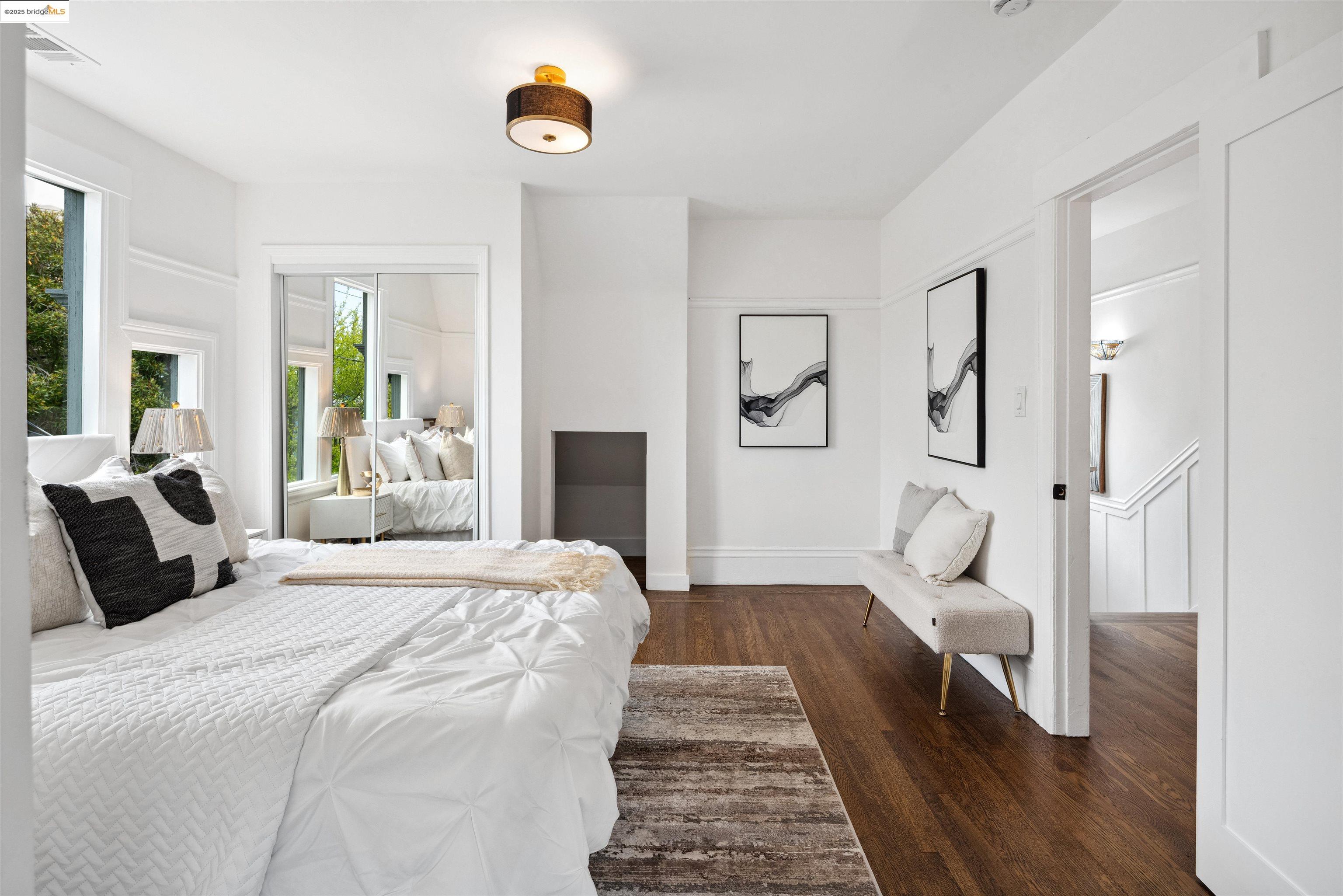 property-img