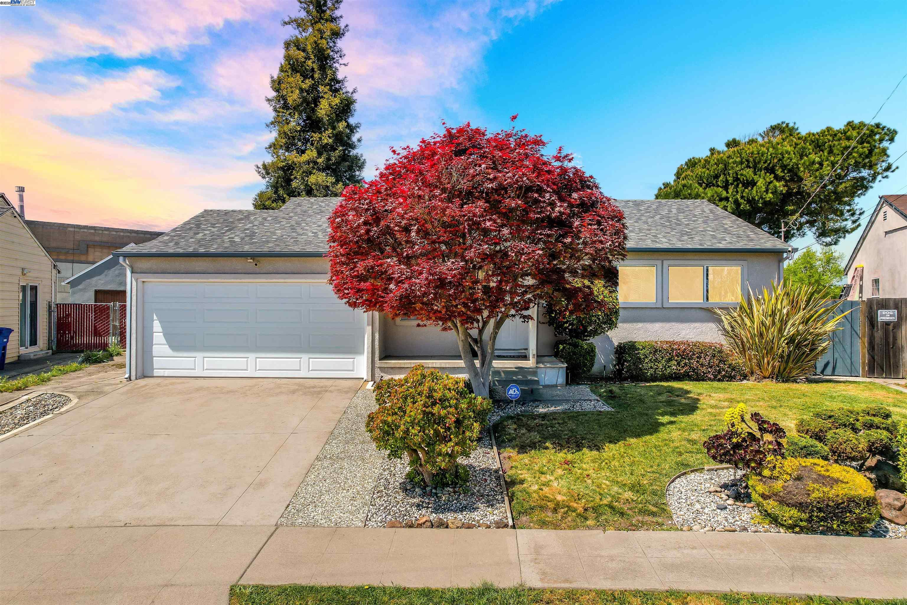 Detail Gallery Image 1 of 1 For 25755 Booker Way, Hayward,  CA 94544 - 3 Beds | 2 Baths