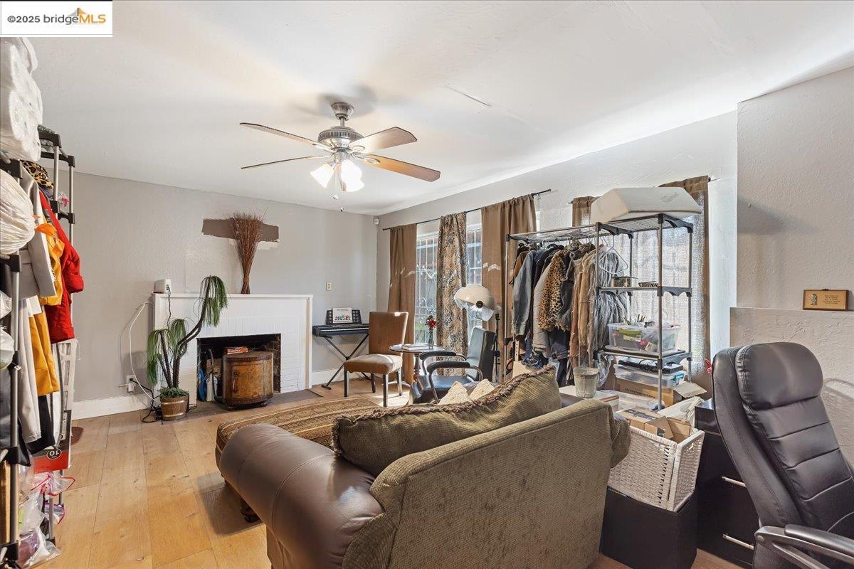 1576 76Th Ave, Oakland, California 94621, 2 Bedrooms Bedrooms, 6 Rooms Rooms,1 BathroomBathrooms,Residential,For Sale,1576 76Th Ave,41093560