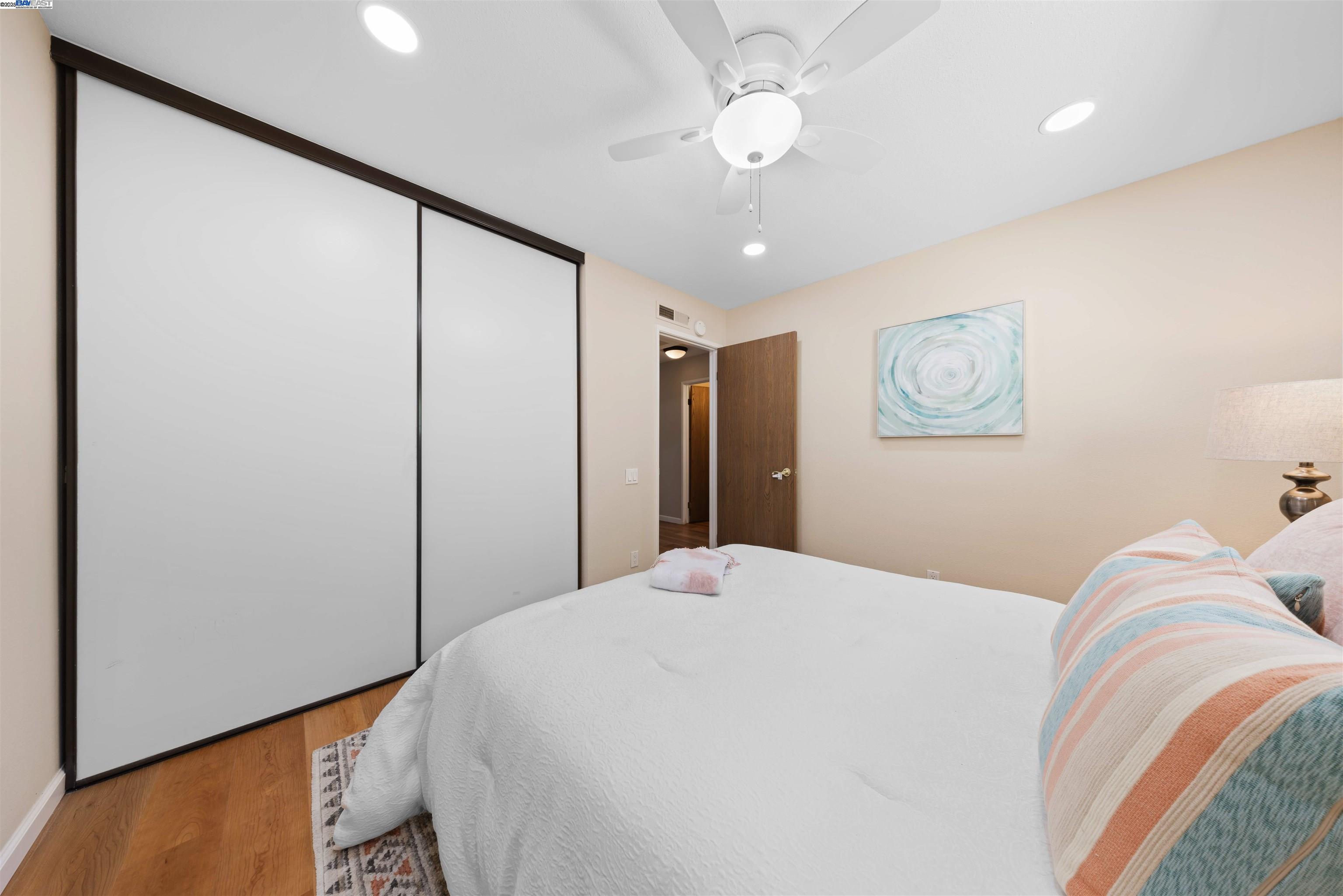 Detail Gallery Image 13 of 24 For 5446 Colony Field Dr, San Jose,  CA 95123 - 3 Beds | 2 Baths