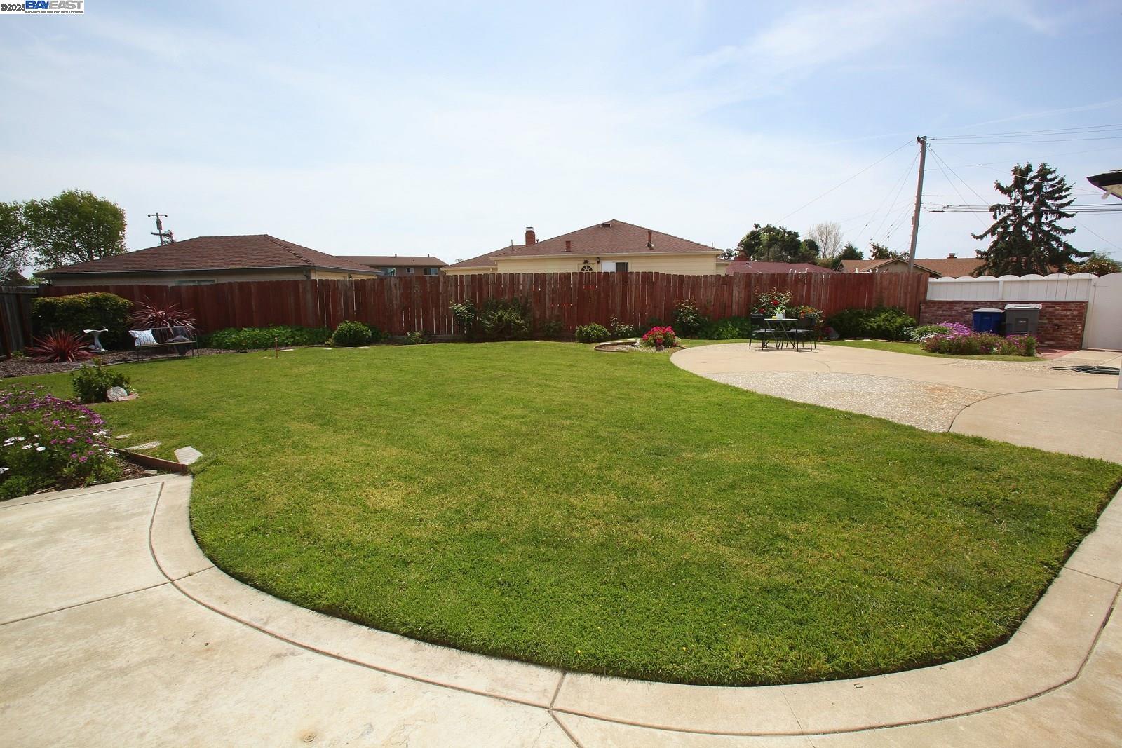 2026 Marina Ct, San Leandro, California 94577, 3 Bedrooms Bedrooms, 7 Rooms Rooms,2 BathroomsBathrooms,Residential,For Sale,2026 Marina Ct,41093565