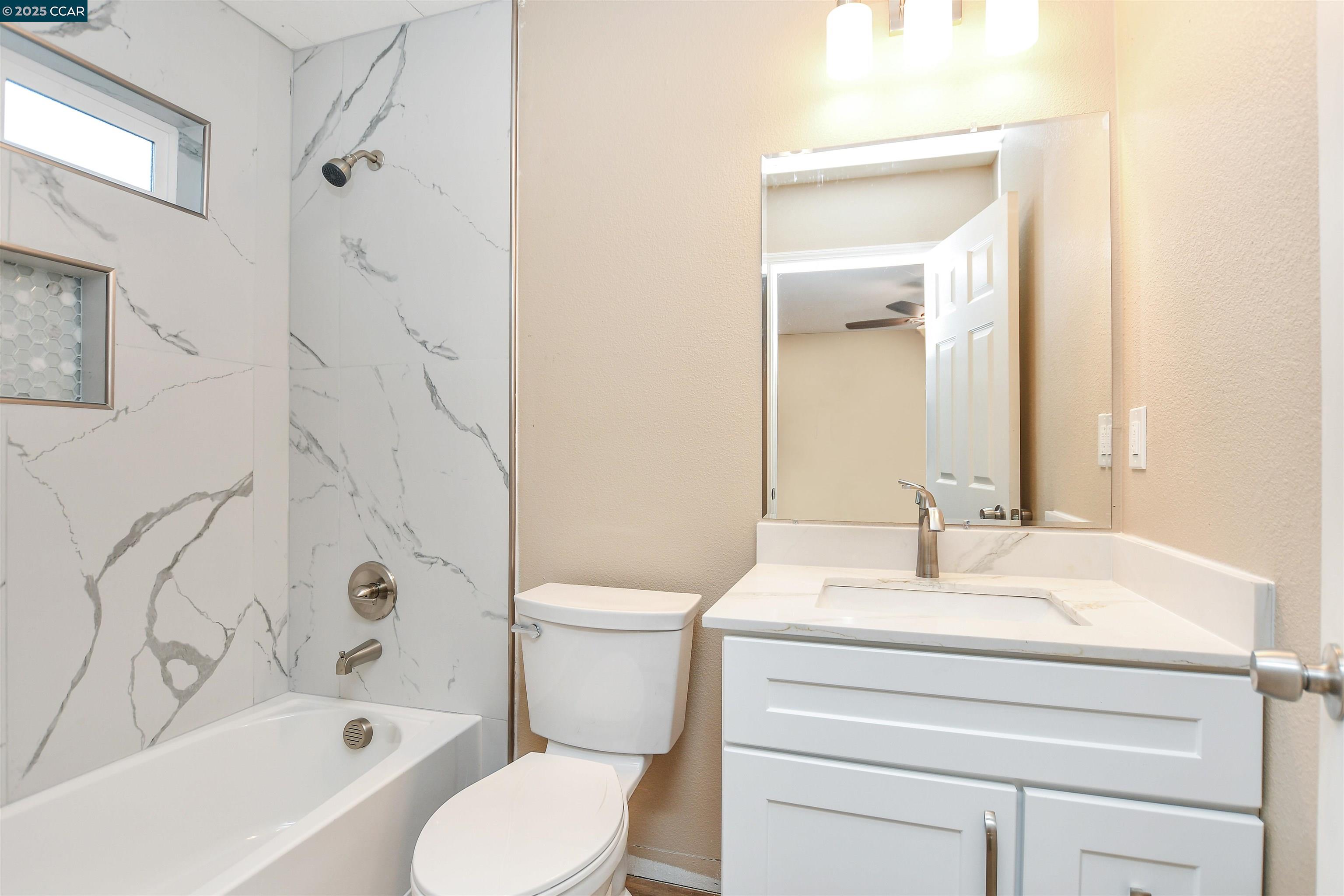 Detail Gallery Image 23 of 31 For 76 Cornwall St, Pittsburg,  CA 94565 - 4 Beds | 2 Baths