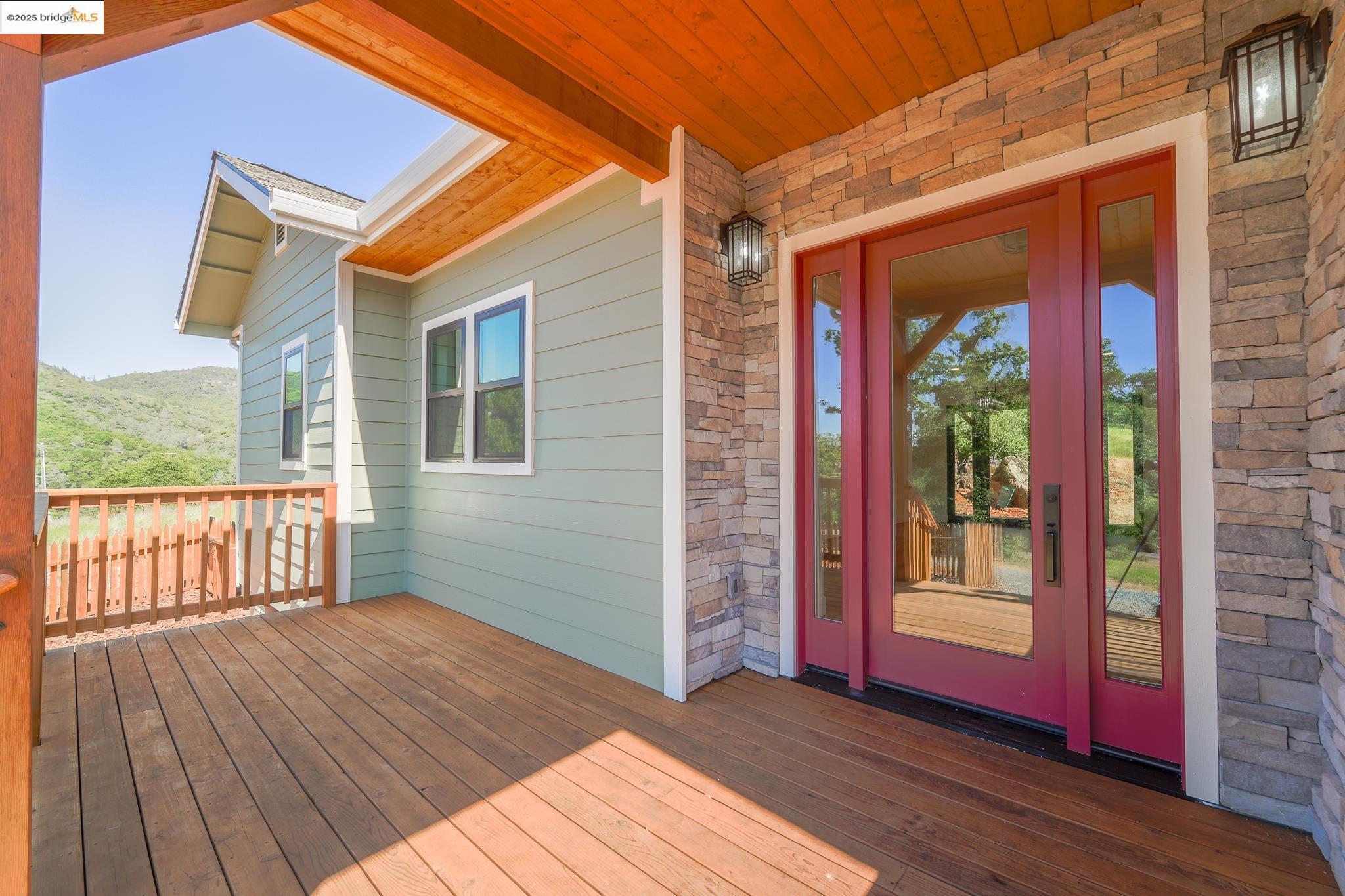 Detail Gallery Image 2 of 60 For 11650 Hemphill Lane, Sonora,  CA 95370 - 3 Beds | 2/1 Baths