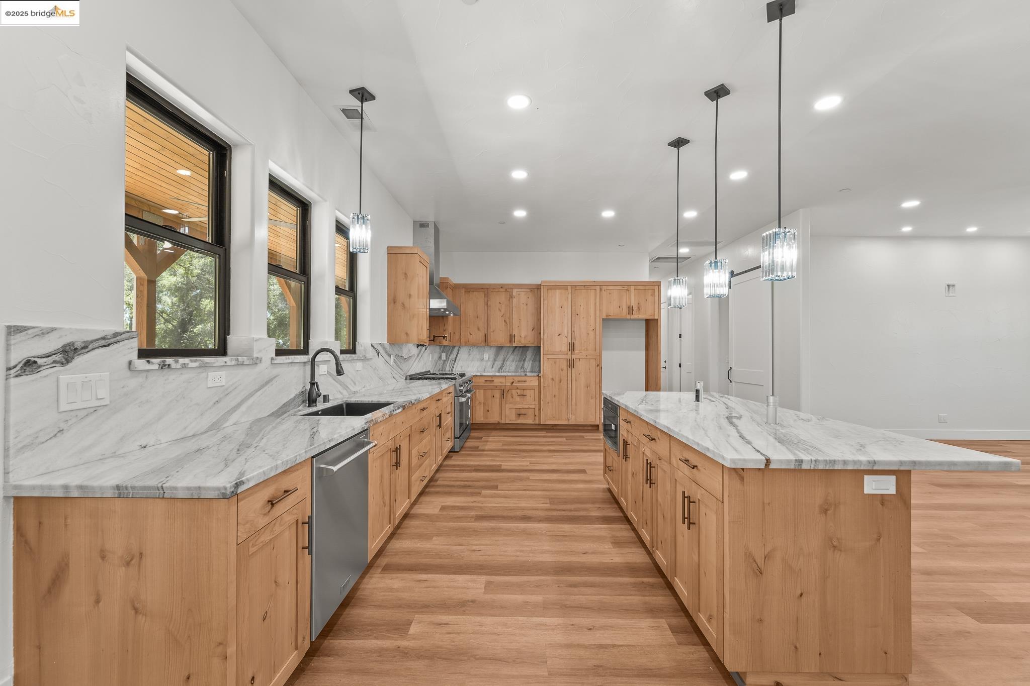 Detail Gallery Image 18 of 60 For 11650 Hemphill Lane, Sonora,  CA 95370 - 3 Beds | 2/1 Baths