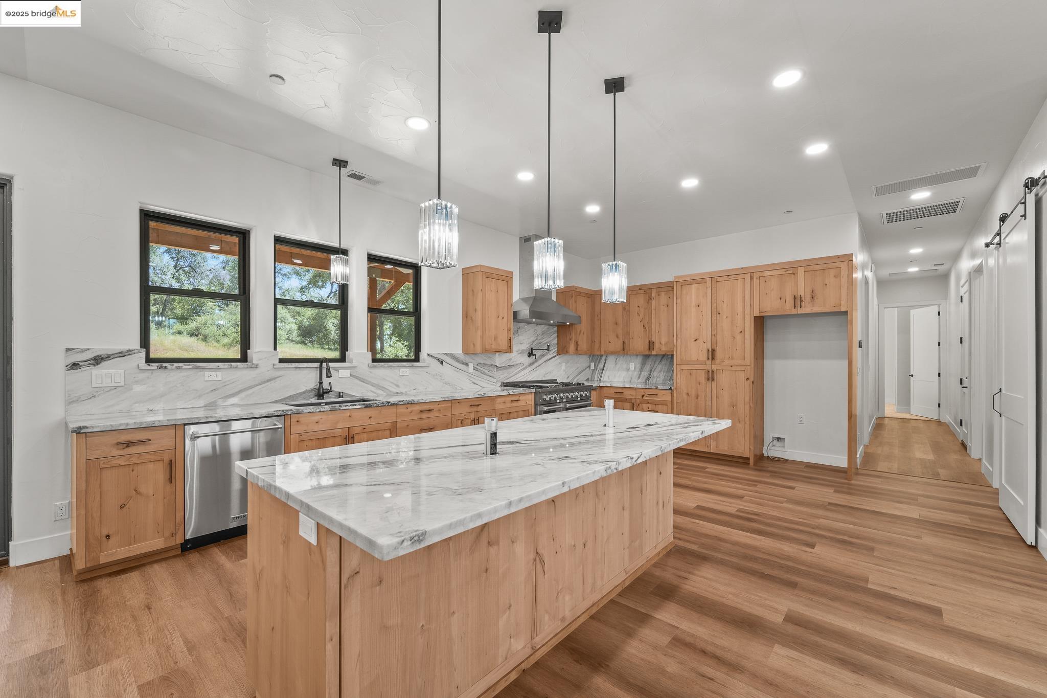 Detail Gallery Image 20 of 60 For 11650 Hemphill Lane, Sonora,  CA 95370 - 3 Beds | 2/1 Baths