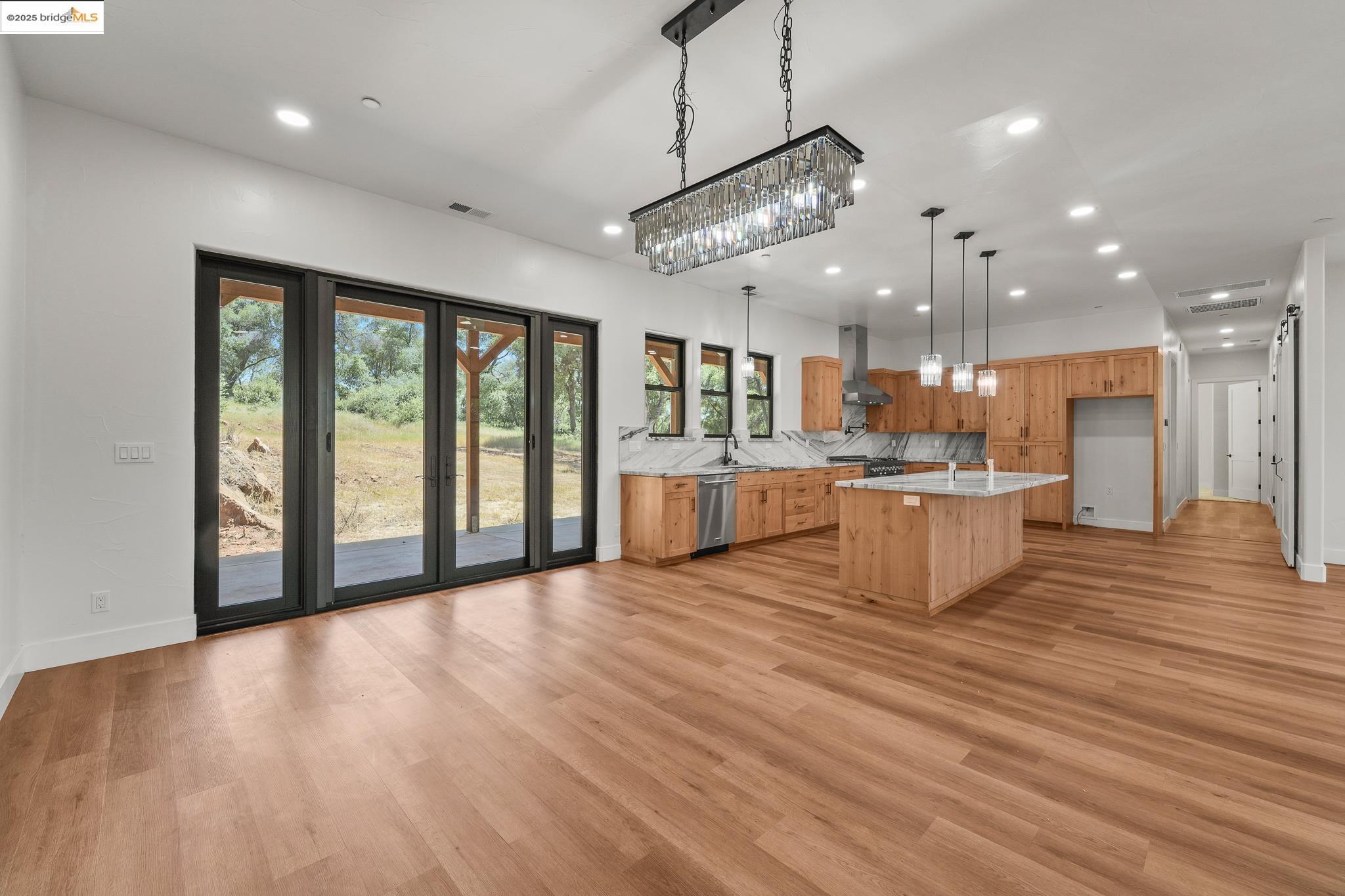 Detail Gallery Image 27 of 60 For 11650 Hemphill Lane, Sonora,  CA 95370 - 3 Beds | 2/1 Baths