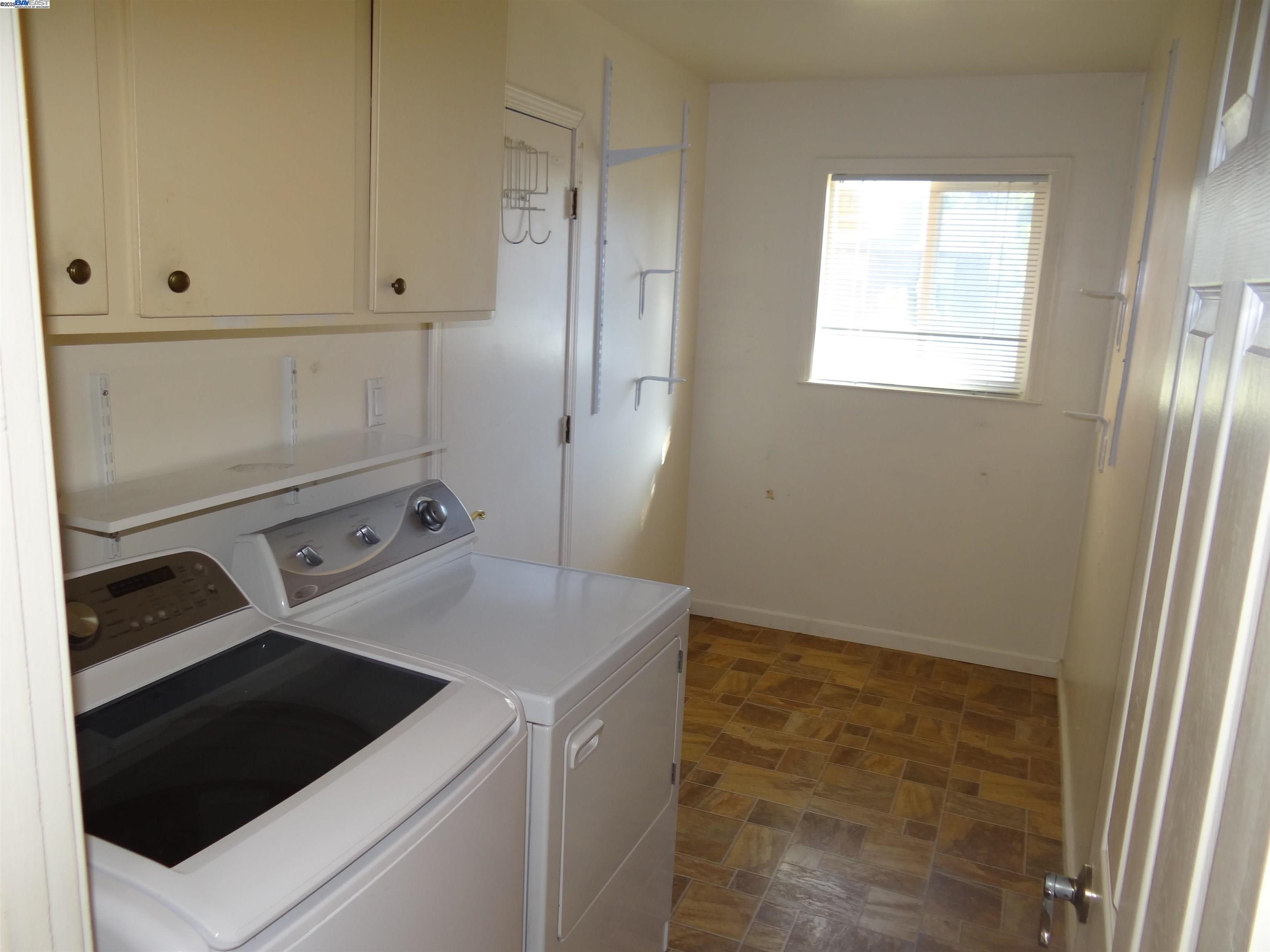 Detail Gallery Image 33 of 40 For 2623 Simas Ave, Pinole,  CA 94564 - 3 Beds | 2 Baths
