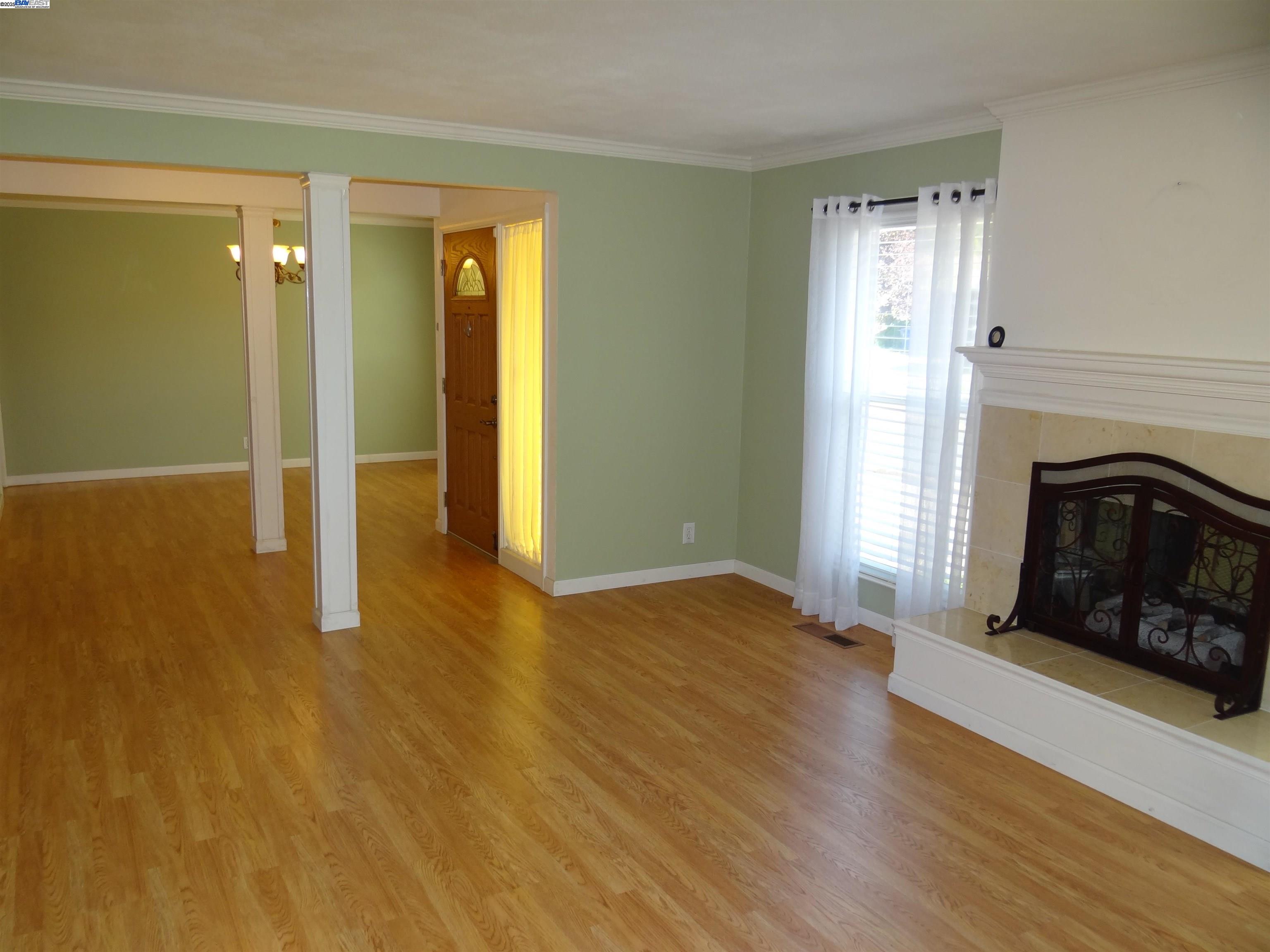 Detail Gallery Image 5 of 40 For 2623 Simas Ave, Pinole,  CA 94564 - 3 Beds | 2 Baths