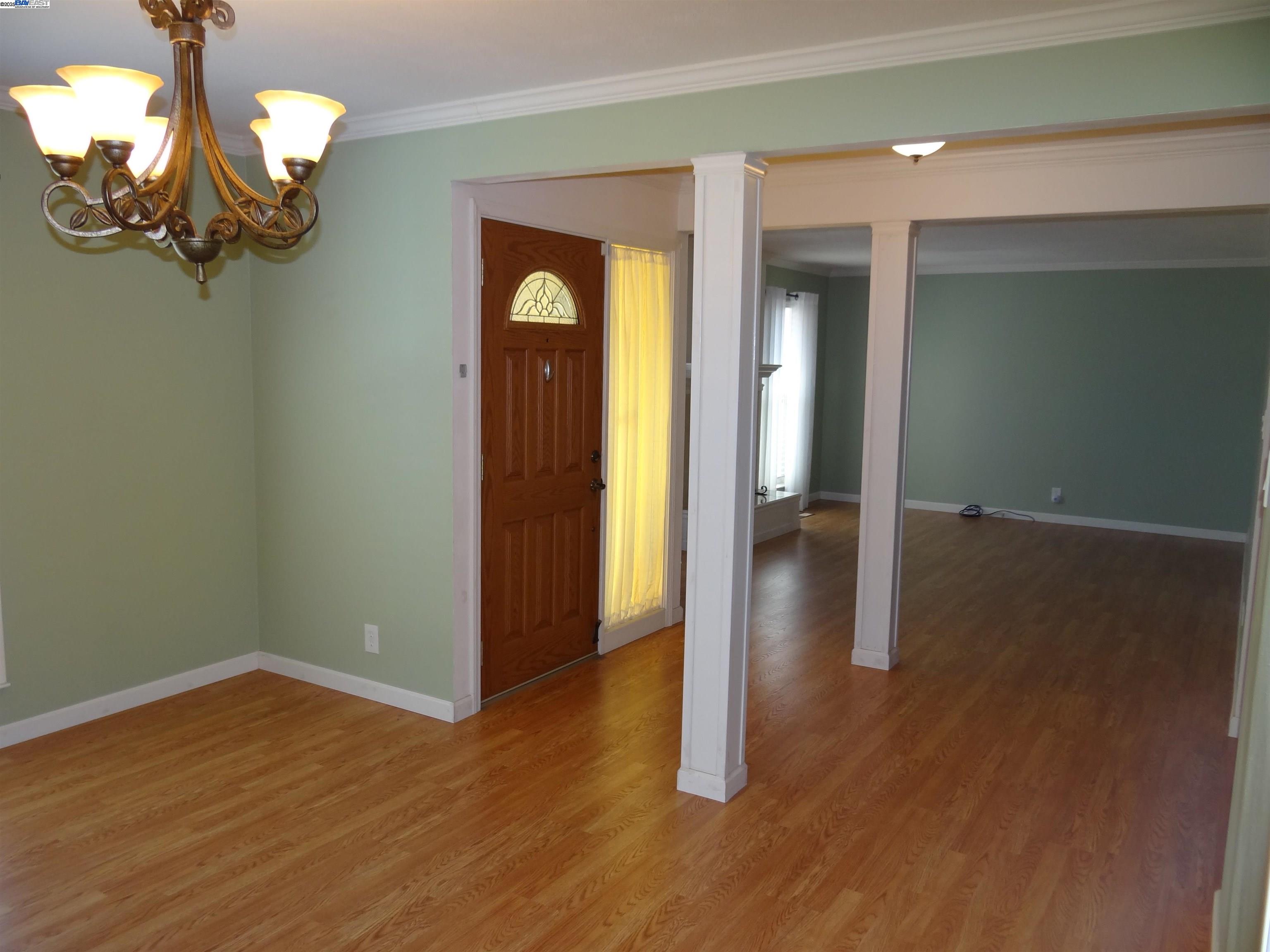 Detail Gallery Image 6 of 40 For 2623 Simas Ave, Pinole,  CA 94564 - 3 Beds | 2 Baths