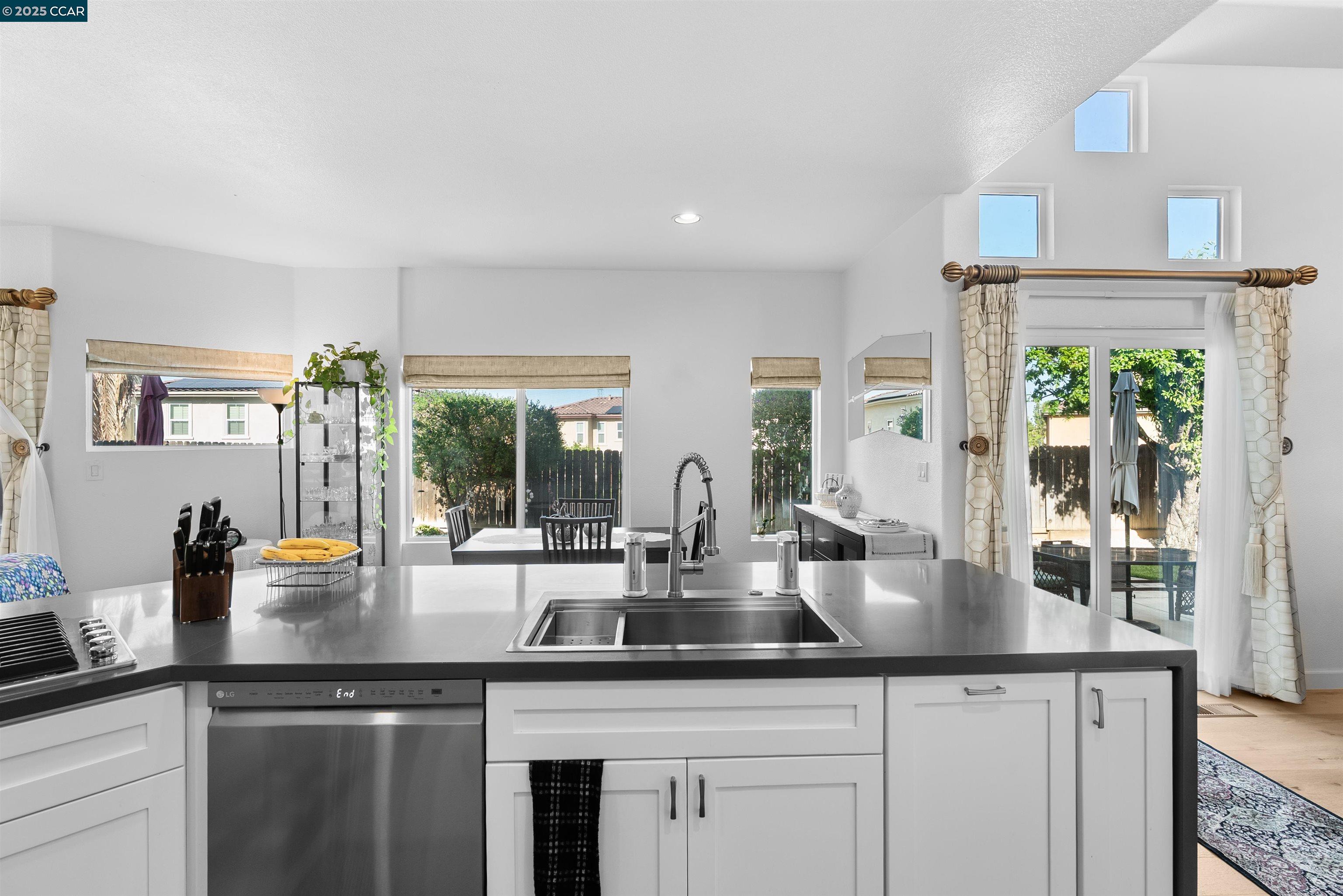Detail Gallery Image 23 of 35 For 204 Putter Drive, Brentwood,  CA 94513 - 4 Beds | 3 Baths