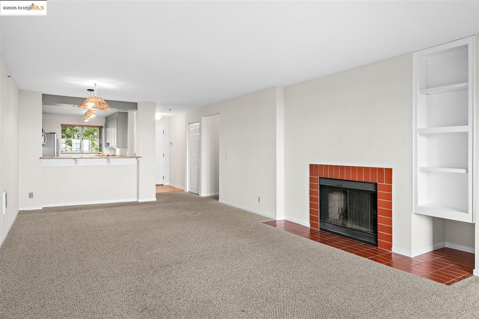 Detail Gallery Image 16 of 53 For 1301 Quarry Ct #303,  Richmond,  CA 94801 - 2 Beds | 2 Baths