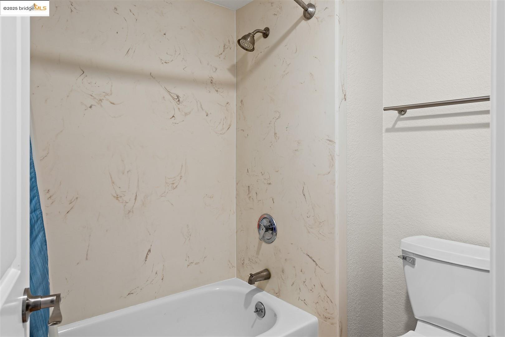 Detail Gallery Image 22 of 53 For 1301 Quarry Ct #303,  Richmond,  CA 94801 - 2 Beds | 2 Baths