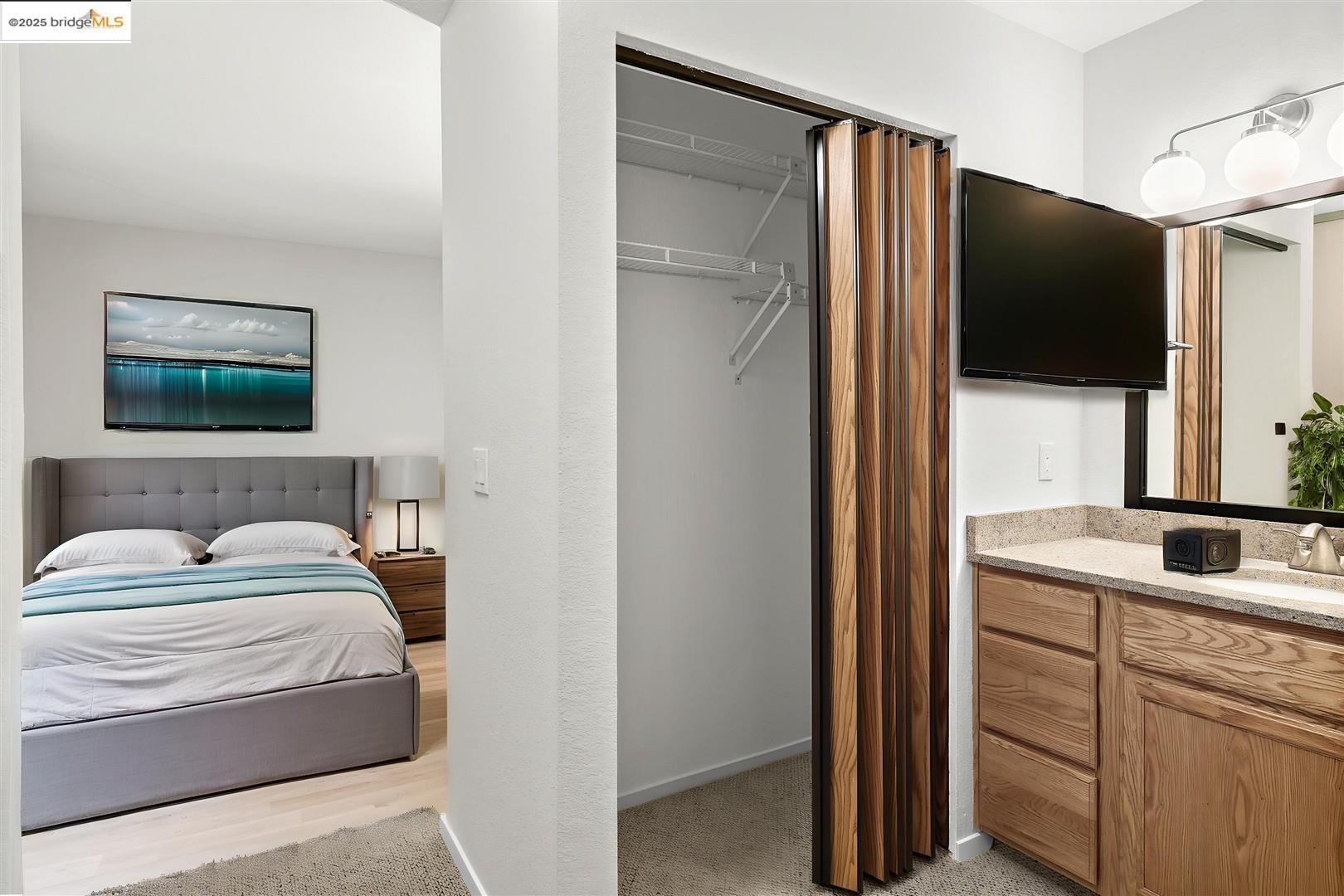 Detail Gallery Image 8 of 53 For 1301 Quarry Ct #303,  Richmond,  CA 94801 - 2 Beds | 2 Baths