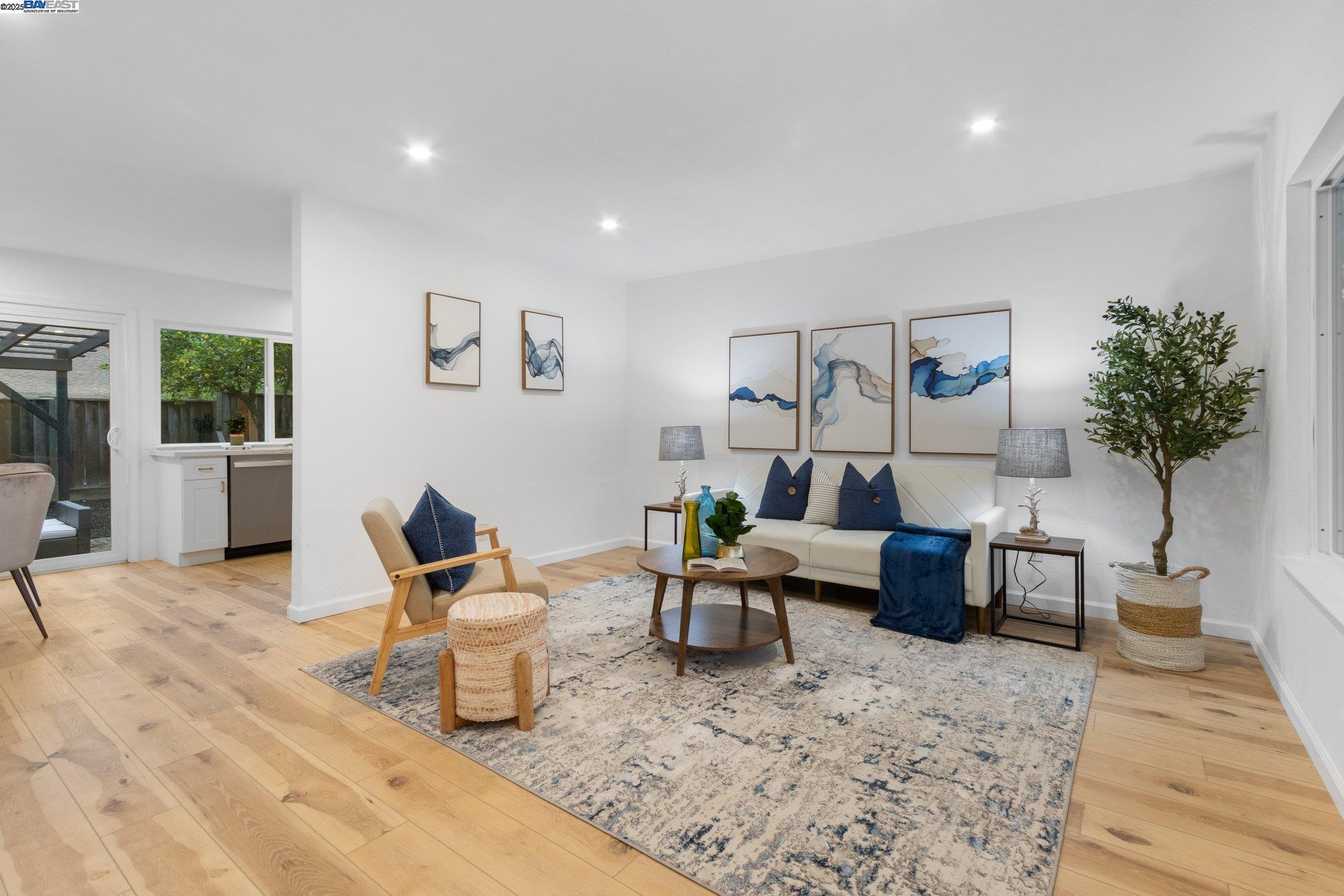 Detail Gallery Image 3 of 40 For 3161 Napa Dr, San Jose,  CA 95148 - 4 Beds | 2 Baths