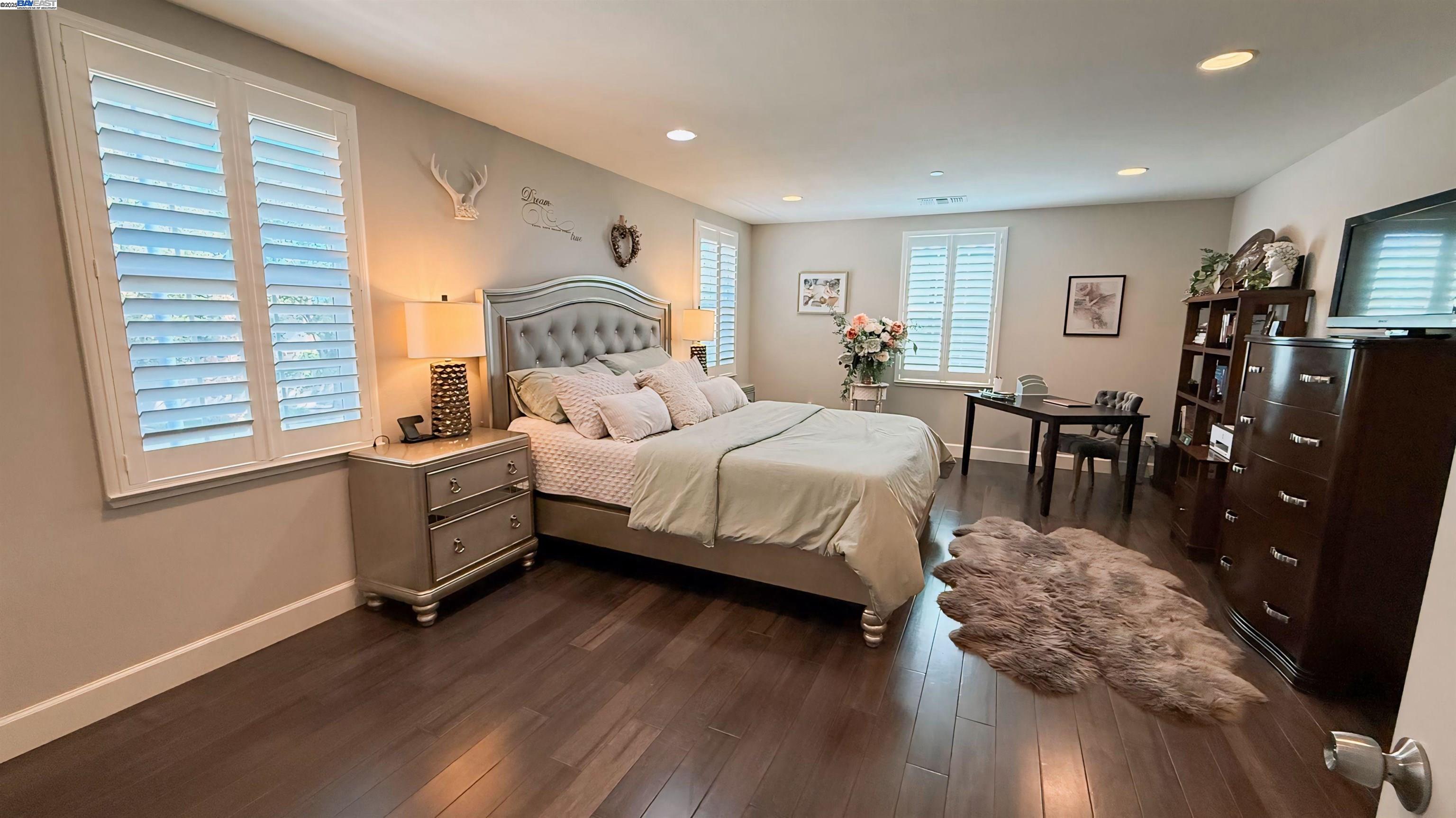 Detail Gallery Image 15 of 36 For 131 Lusitano Way, Gilroy,  CA 95020 - 4 Beds | 2/1 Baths
