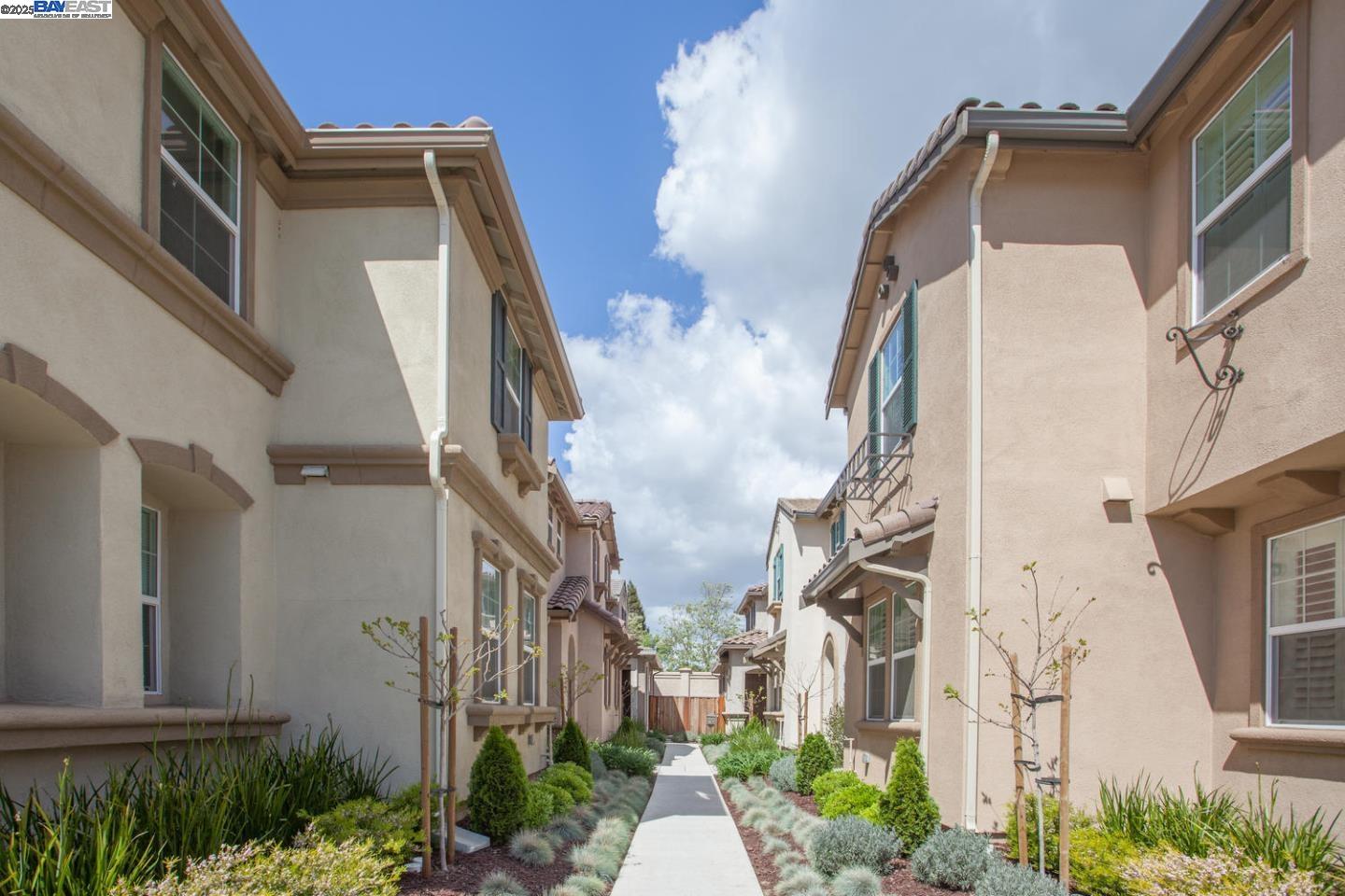 Detail Gallery Image 34 of 36 For 131 Lusitano Way, Gilroy,  CA 95020 - 4 Beds | 2/1 Baths