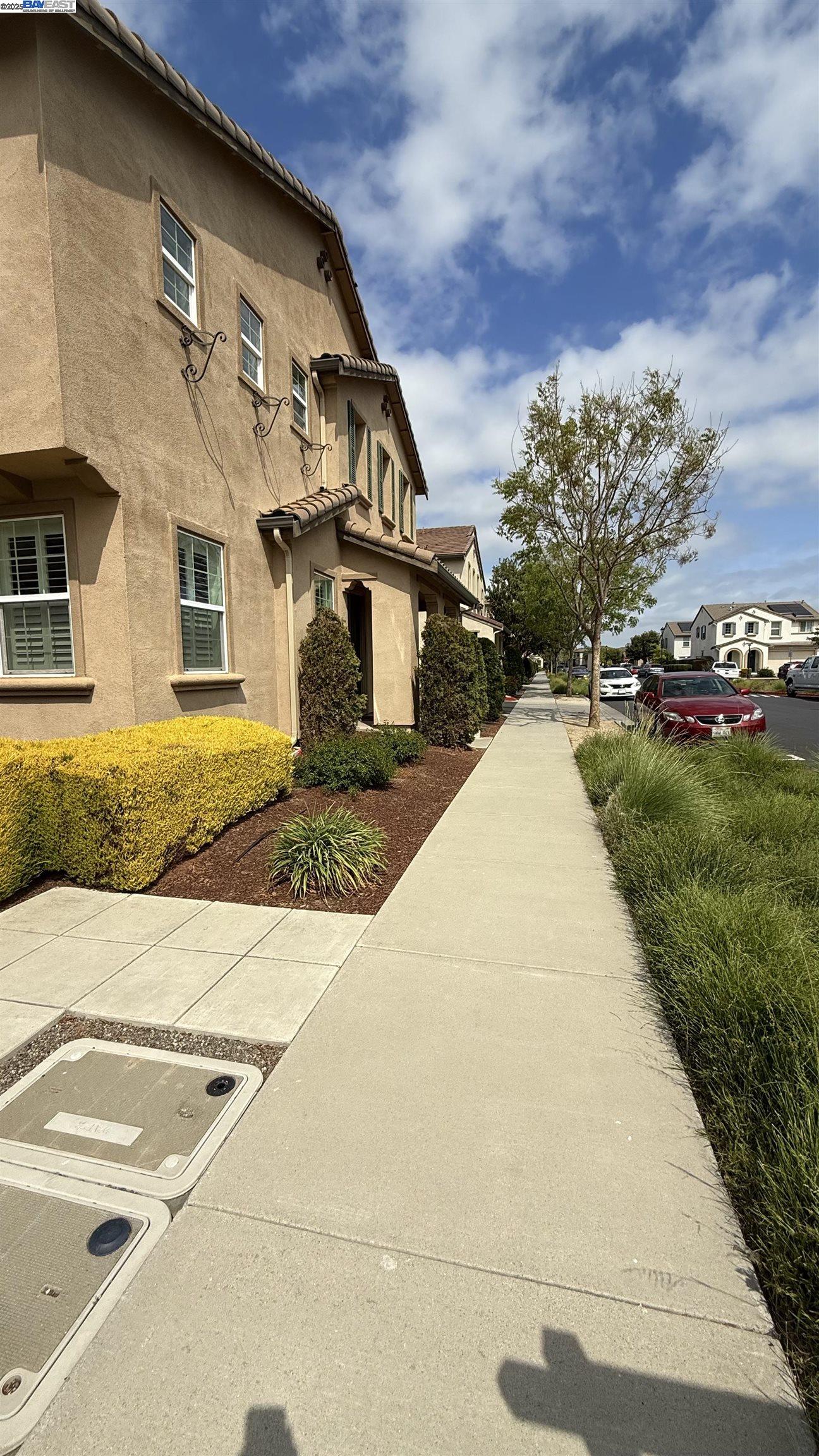 Detail Gallery Image 40 of 42 For 131 Lusitano Way, Gilroy,  CA 95020 - 4 Beds | 2/1 Baths