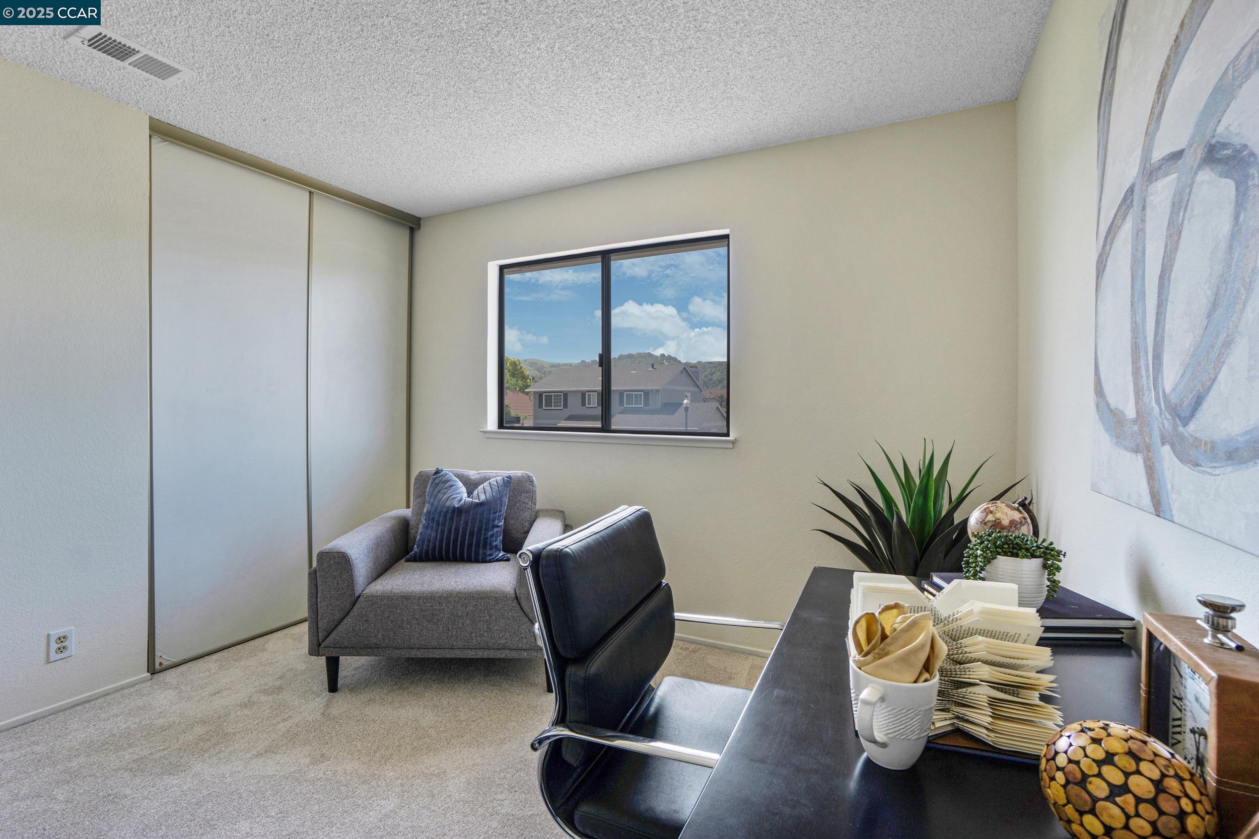 Detail Gallery Image 25 of 53 For 2163 Redwood Rd, Hercules,  CA 94547 - 4 Beds | 2/1 Baths