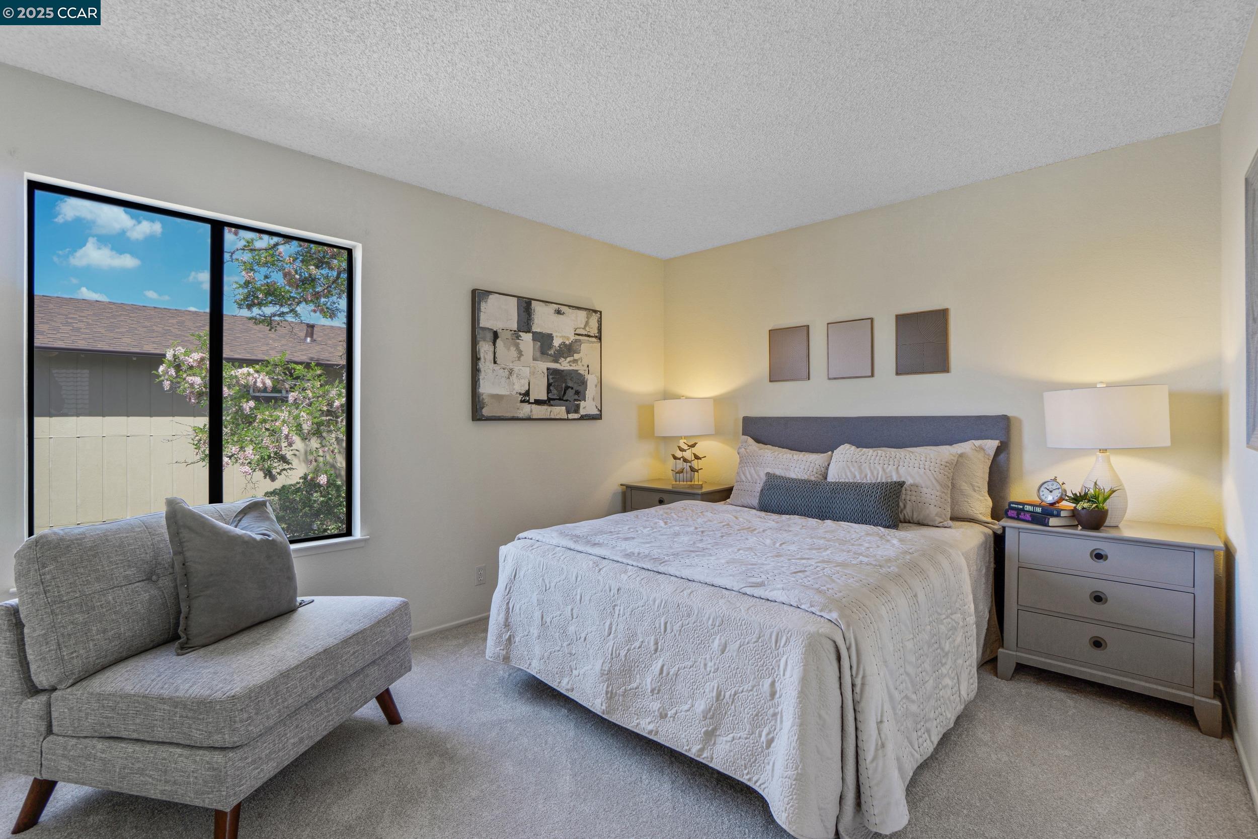 Detail Gallery Image 27 of 53 For 2163 Redwood Rd, Hercules,  CA 94547 - 4 Beds | 2/1 Baths