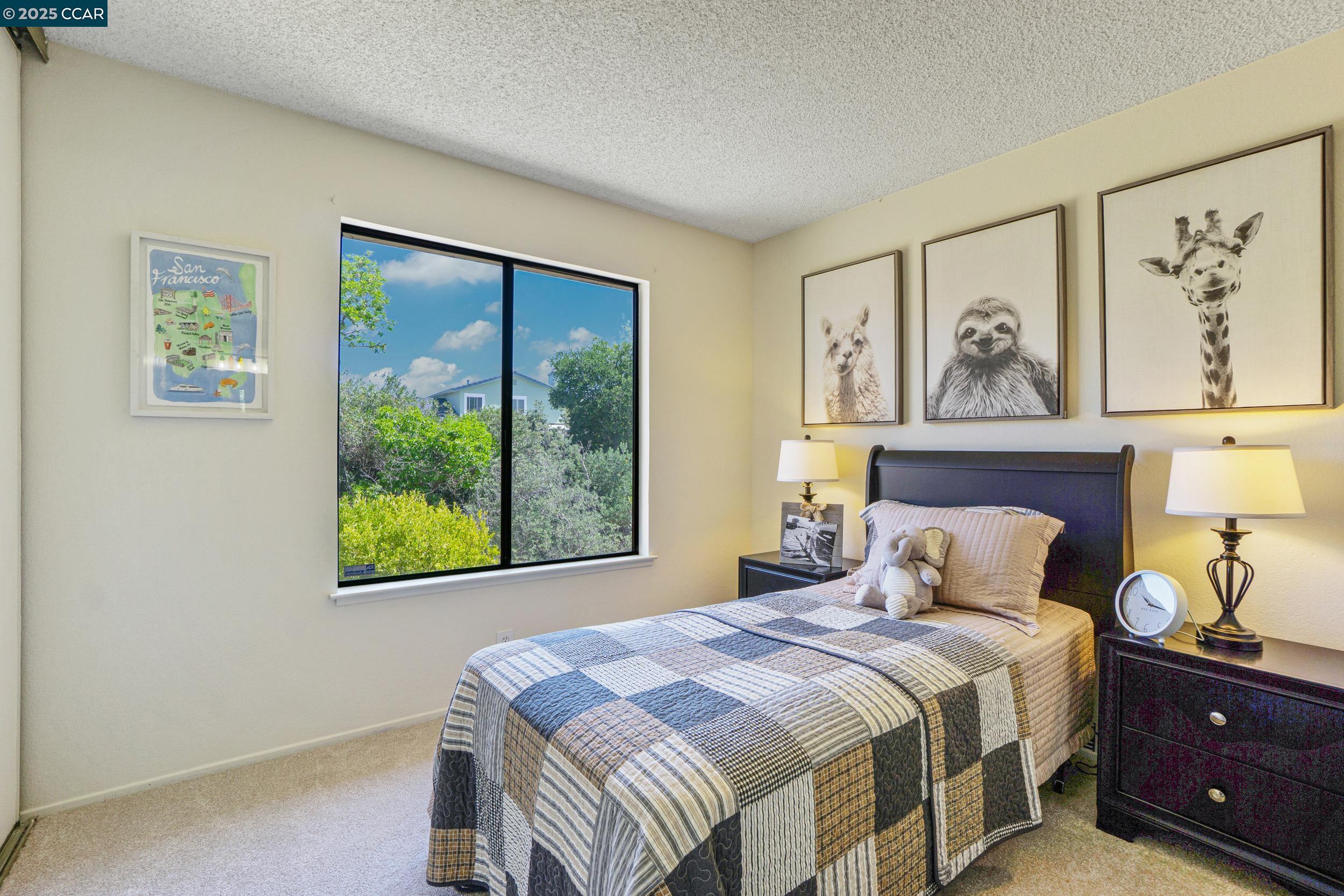 Detail Gallery Image 33 of 53 For 2163 Redwood Rd, Hercules,  CA 94547 - 4 Beds | 2/1 Baths